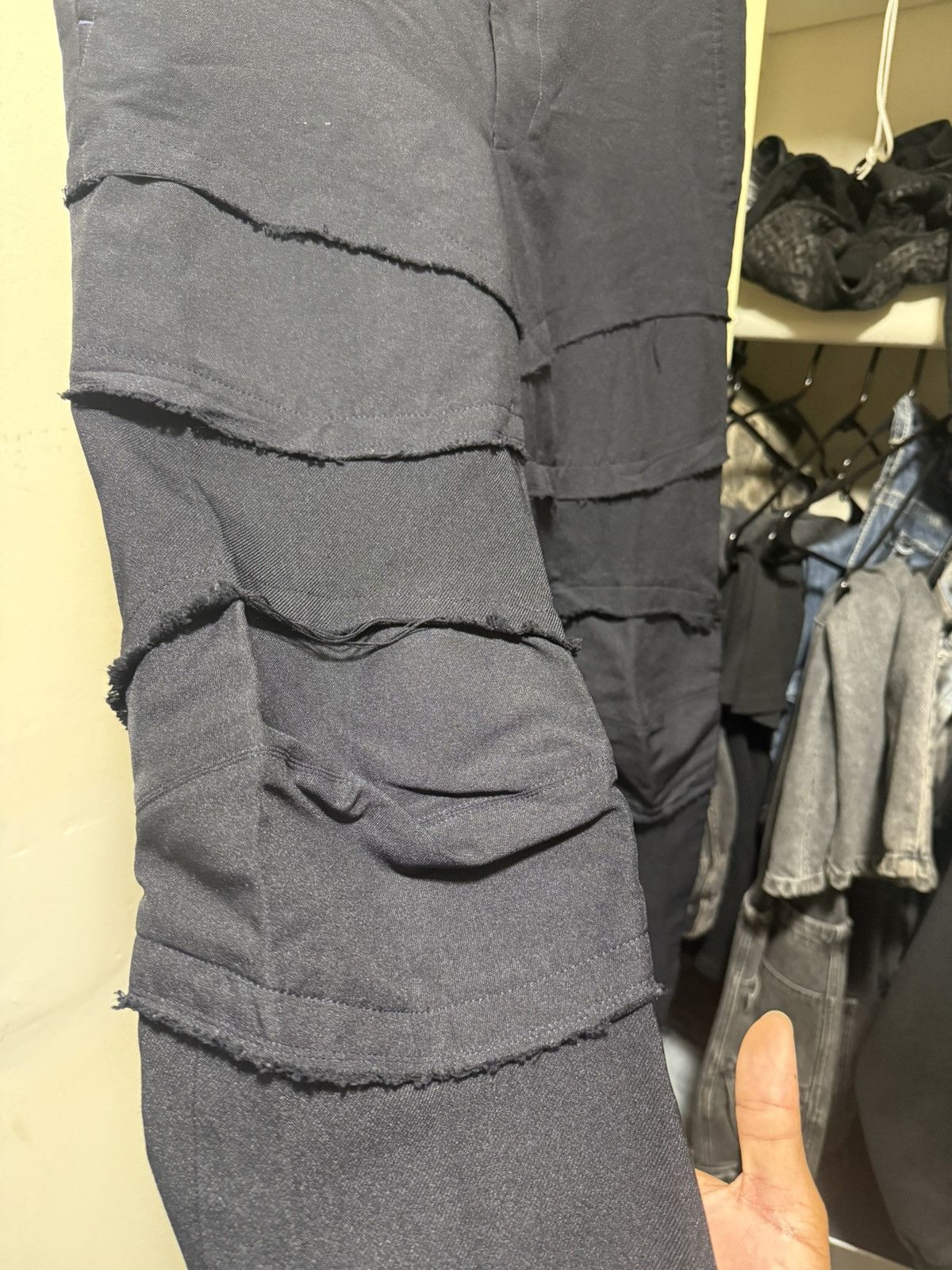 Comme des Garcons Comme Des Garcons Distressed Slacks Size US 34 / EU 50 - 3 Thumbnail