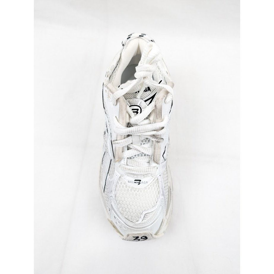 Balenciaga o1rshd1 Monocolor Runner Sneakers in White Size US 6 / EU 39 - 7 Thumbnail