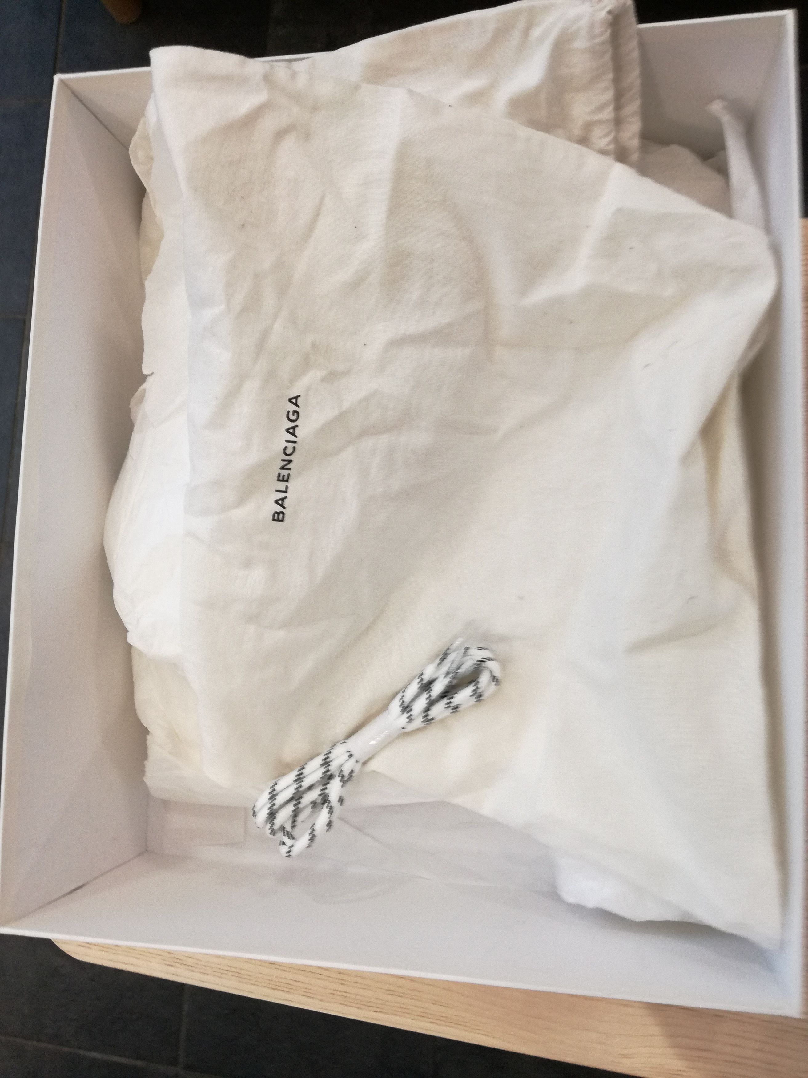 Balenciaga Made in Italy Triple S OG Curry Size 42 Size US 9 / EU 42 - 11 Thumbnail