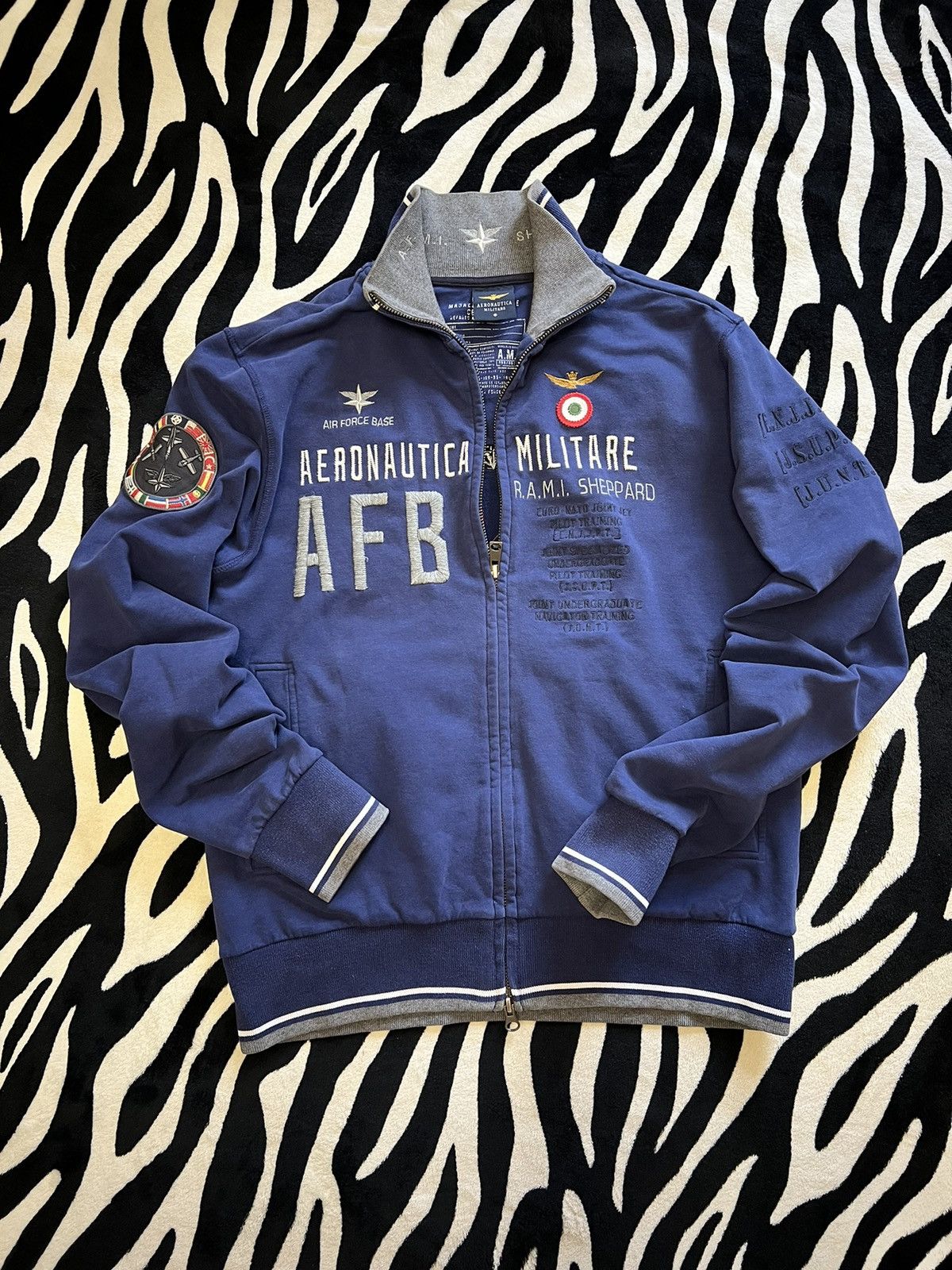 Aeronautica Militare Aeronautica Militare zipper sweatshirt military style AFB Size US M / EU 48-50 / 2 - 1 Thumbnail