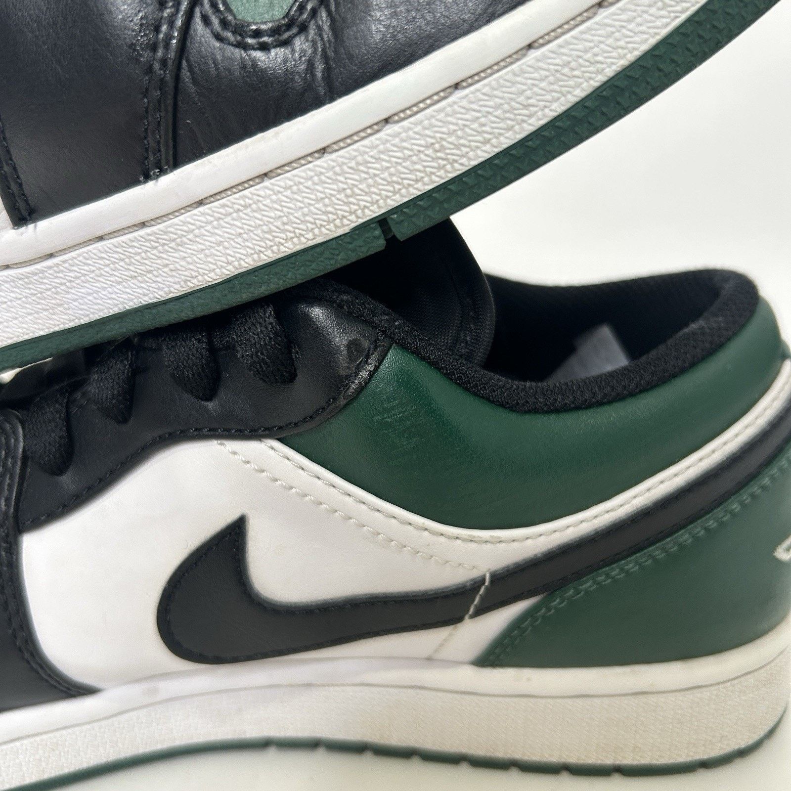 Jordan Brand Nike Air Jordan 1 Low Retro “Green Toe/Noble Green" Size US 10.5 / EU 43-44 - 9 Thumbnail