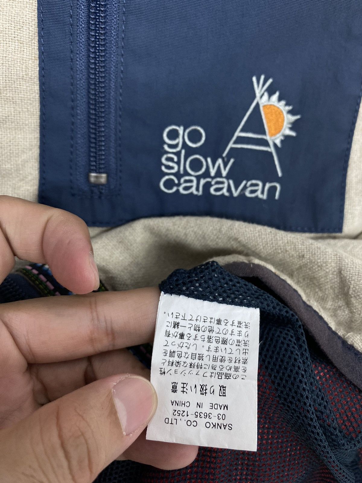 go slow caravan Rare‼️ Go Slow Carawan Hoodie Multicolor Vest Size US M / EU 48-50 / 2 - 10 Thumbnail