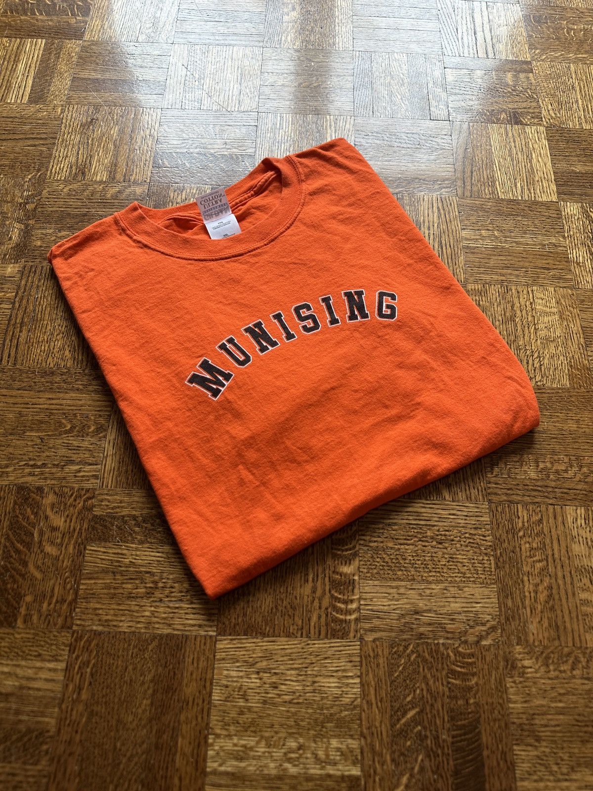 Japanese Brand Vintage Y2K Munising Michigan Graphic Tee Size US XXL / EU 58 / 5 - 1 Thumbnail