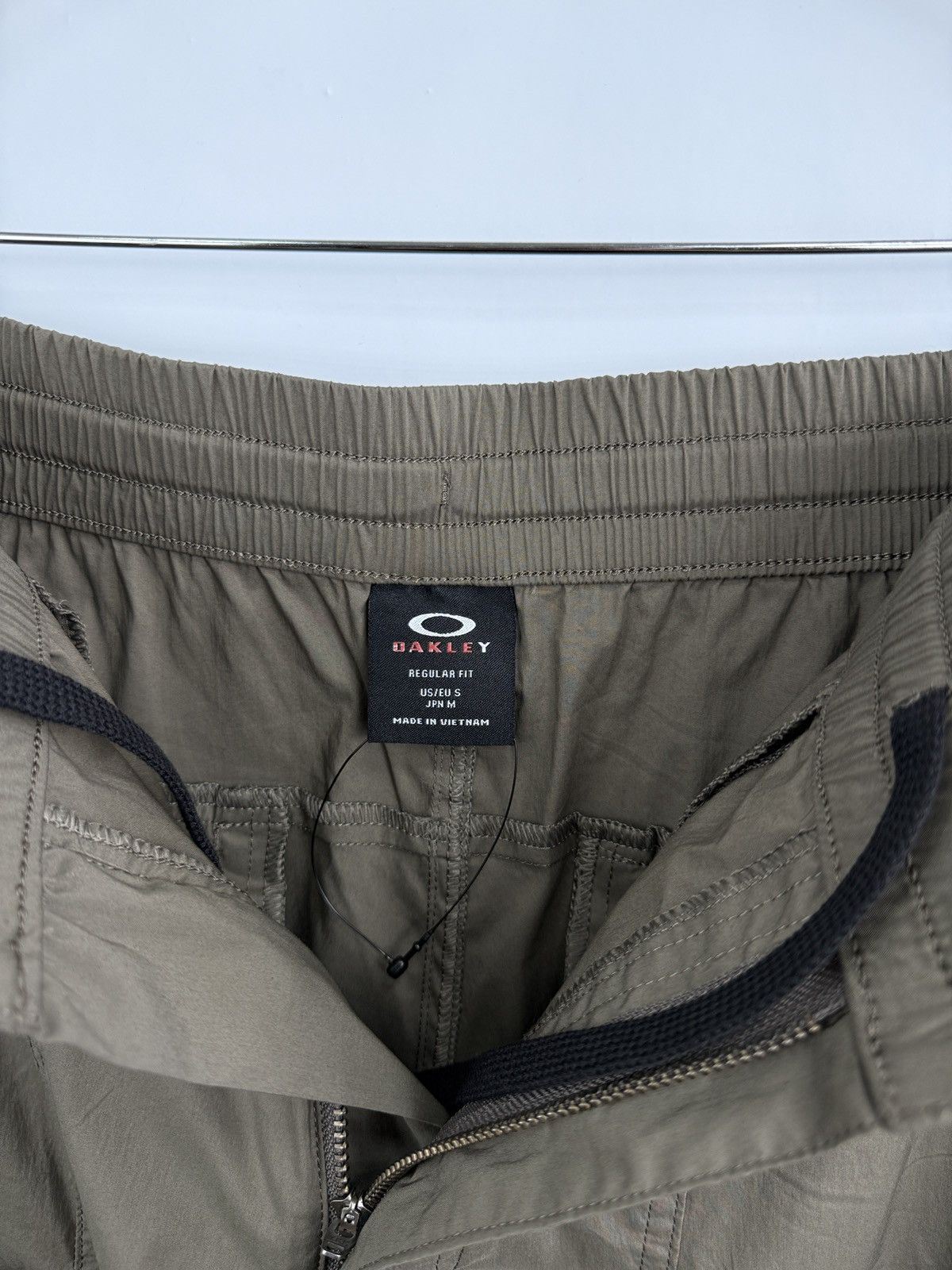 Oakley 🇺🇸 Oakley FGL Tool Box Cargo Multipocket Shorts Military Size US 34 / EU 50 - 10 Thumbnail