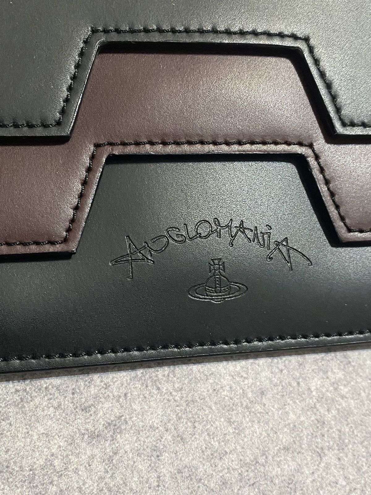 Vivienne Westwood Vivienne Westwood Anglomania Black Maroon Leather Clutch Size ONE SIZE - 3 Thumbnail