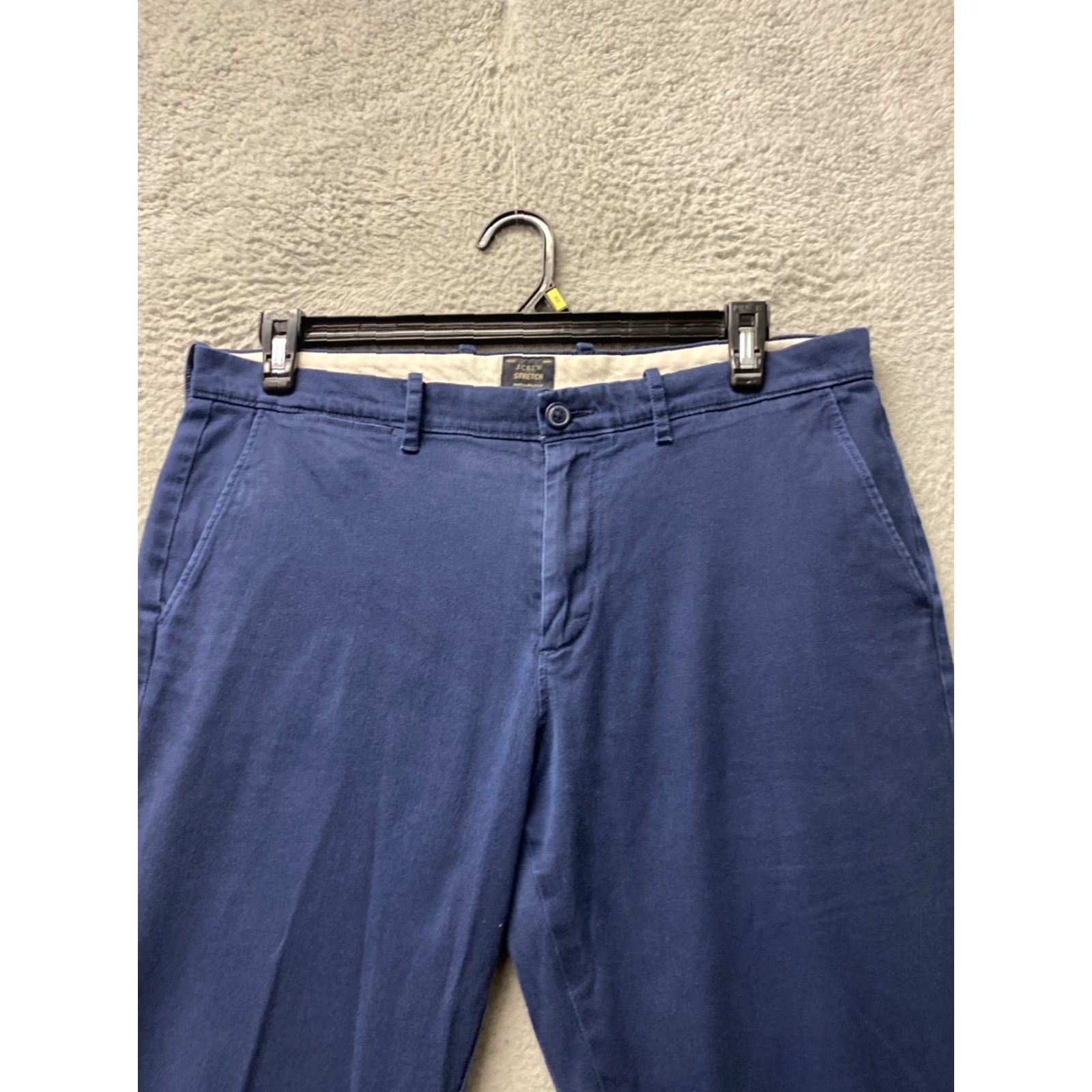 J.Crew J.CREW Chino Pants Men’s Navy Straight Fit 34x32 /0560 Pants Casual Flat Front Zip Machine Washable Cotton Size US 34 / EU 50 - 2 Thumbnail