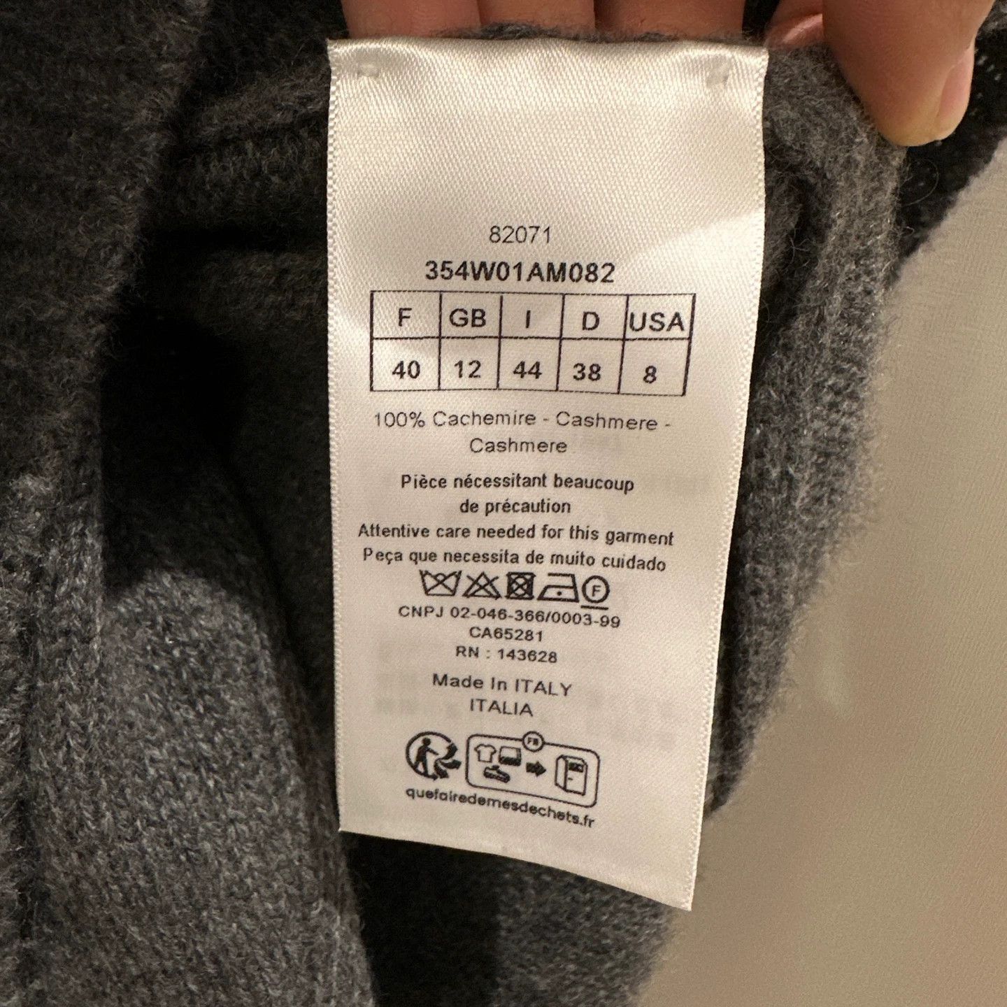 Christian Dior Monsieur CD may416 Pearl Button Cashmere Knit Suit 40 Size M / US 6-8 / IT 42-44 - 4 Thumbnail