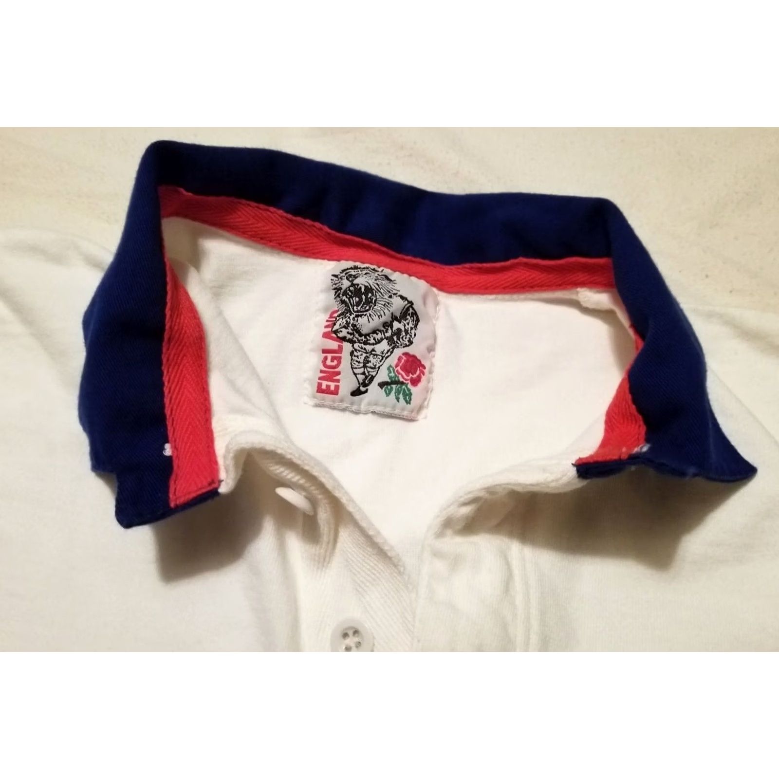 Umbro VINTAGE Umbro Polo Rugby 1991 WORLD CUP NEW ENGLAND LARGE Football Shirt White L Mens Size US L / EU 52-54 / 3 - 5 Thumbnail