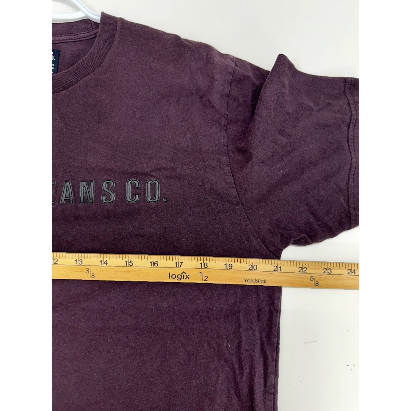 Nautica Nautica Jeans Company Mens T-Shirt Purple Short Sleeve Textured Logo Size L - Regular Fit, Cotton, Round Neck, Casual Shirt, Men Size US L / EU 52-54 / 3 - 6 Thumbnail