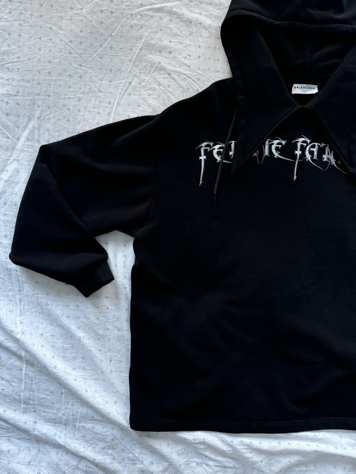 Balenciaga Balenciaga “Femme Fatale” Hoodie Size US M / EU 48-50 / 2 - 3 Thumbnail