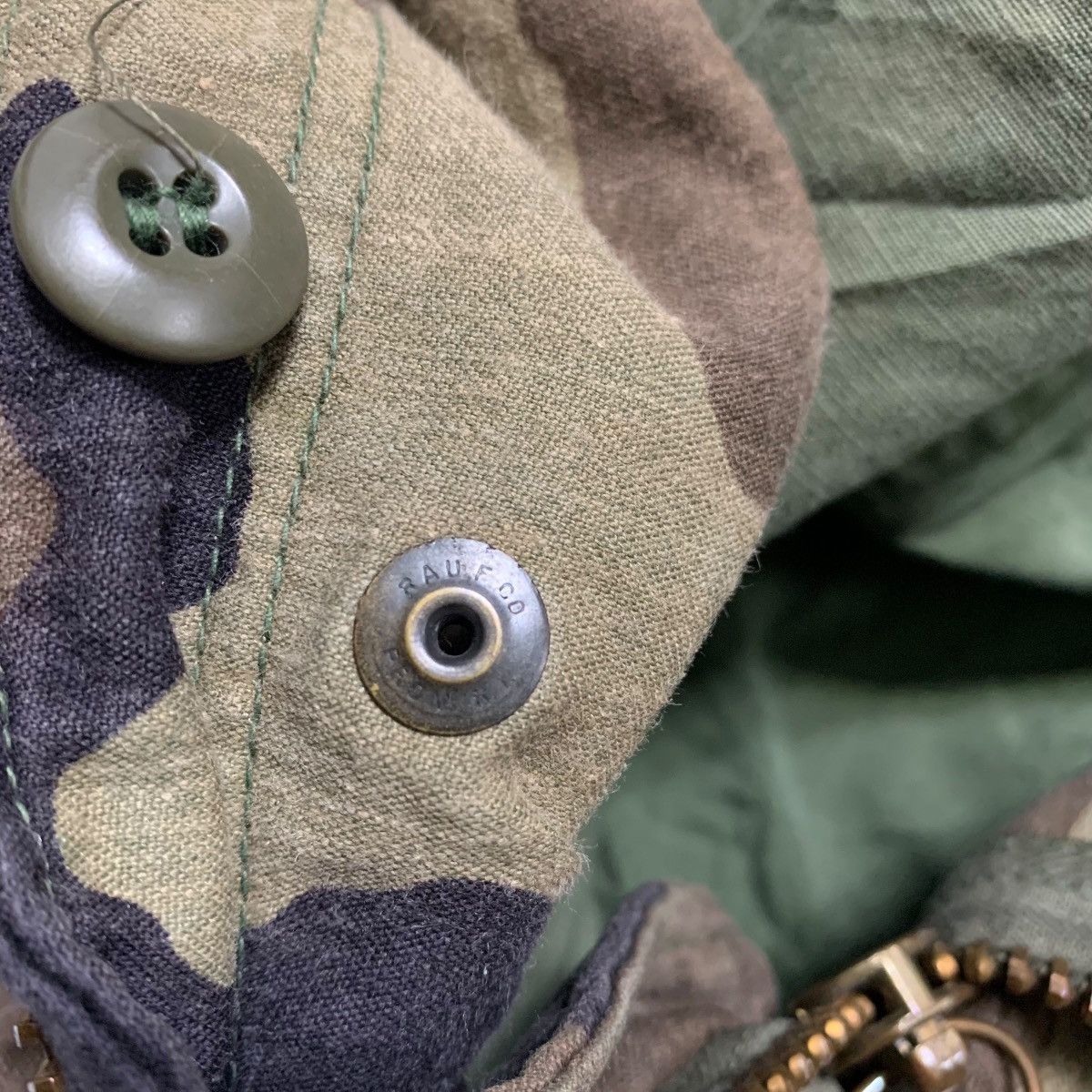 Vintage Vintage 80s Camouflage Military Army Parka Size US S / EU 44-46 / 1 - 6 Thumbnail