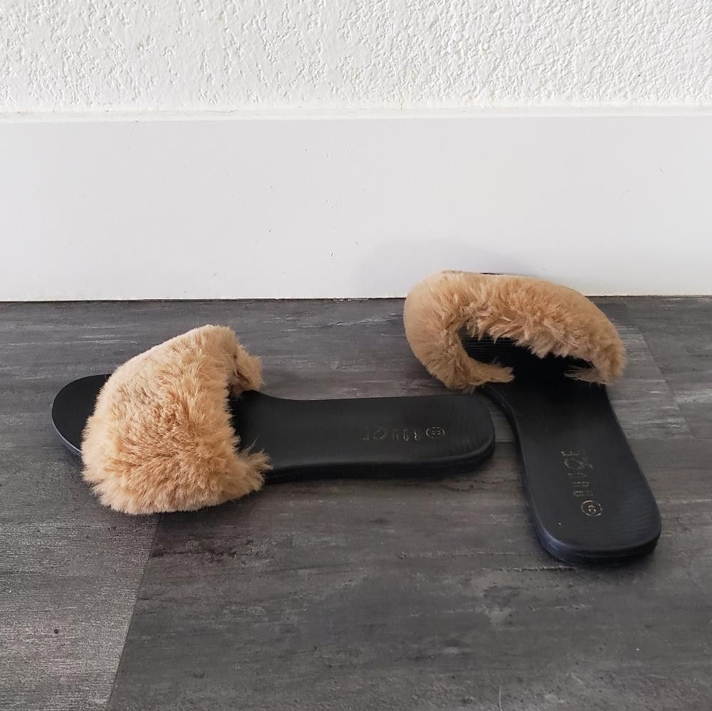 Designer Nude Fur Detailed RH House Slipper Size US 9 / IT 39 - 3 Thumbnail