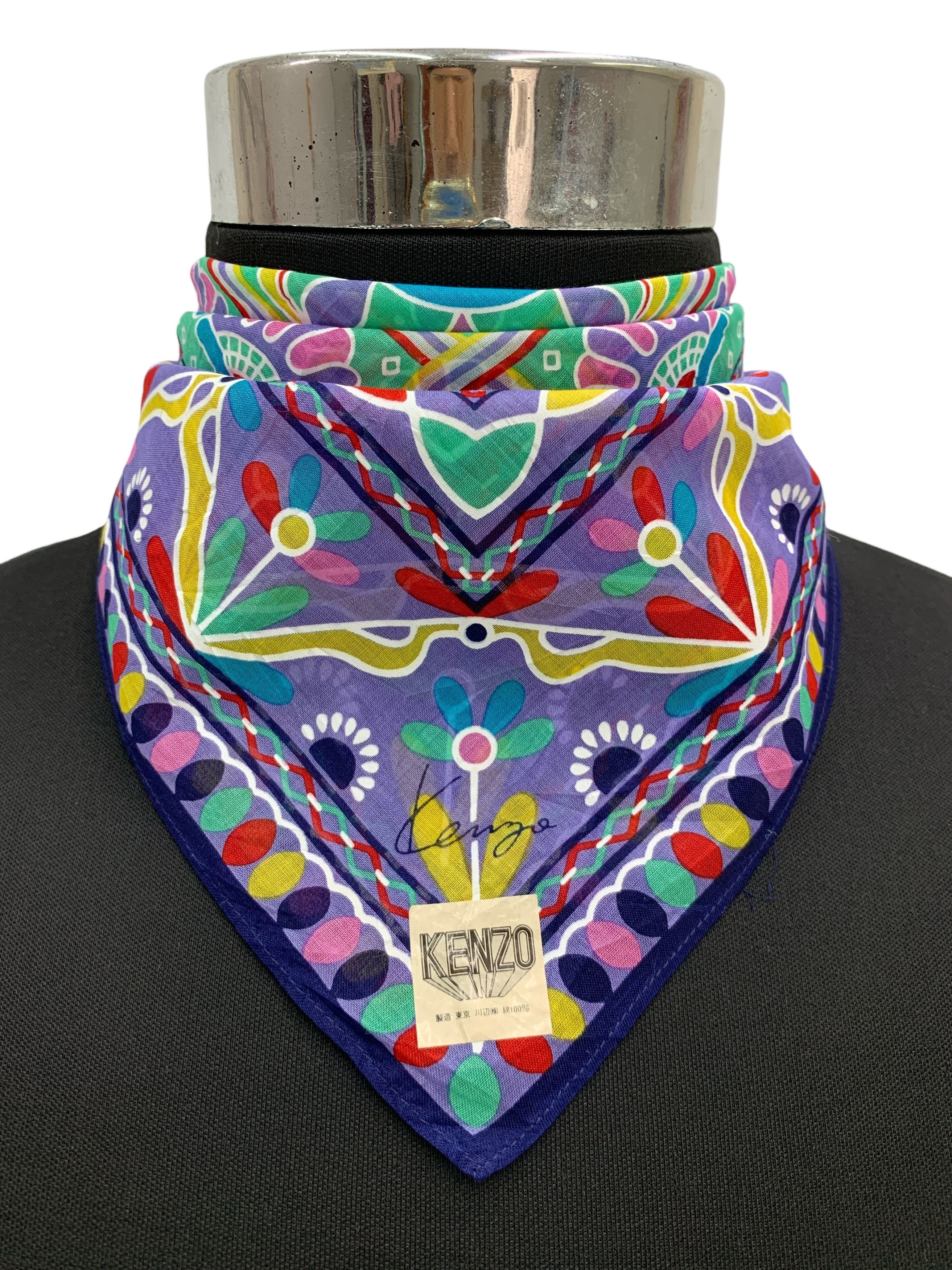 Kenzo × Vintage Vintage Kenzo Handkerchief/Neckerchief - HKA988 Size ONE SIZE - 1 Thumbnail