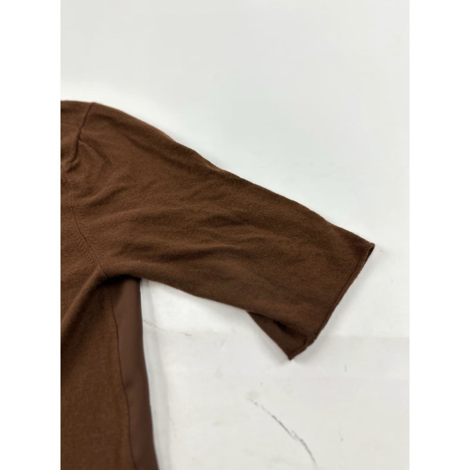 Vintage Hotel Particulier Blouse Shirt Medium M Brown Bell Sleeve Round Neck Embroidered Lace Pleated Back Button Tunic Womens Size M / US 6-8 / IT 42-44 - 3 Thumbnail