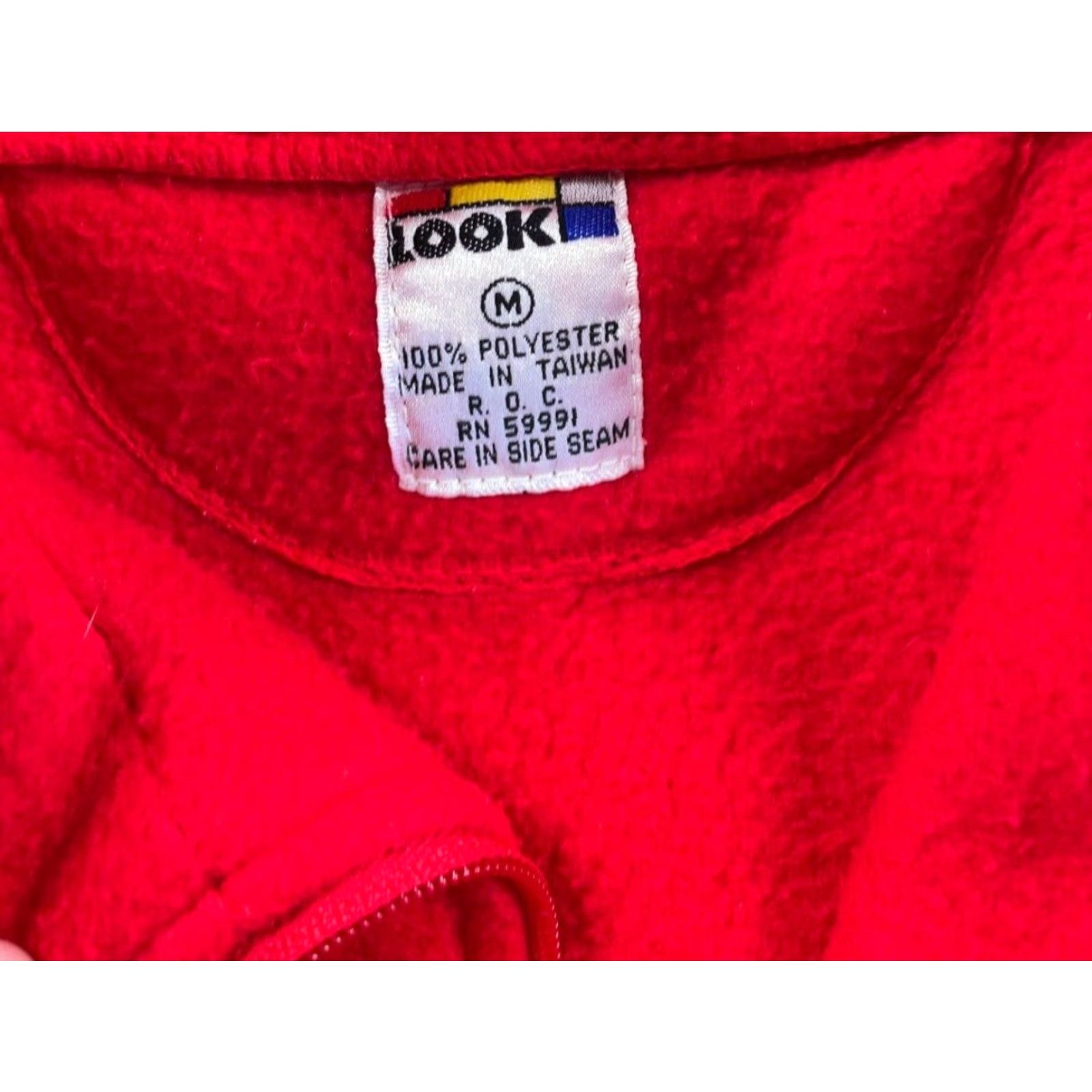 Vintage VTG Look 1/4 Zip Fleece Pullover Jacket Adult Medium Red Pockets 90s Retro Hipster Casual Mens Shirt Size US M / EU 48-50 / 2 - 4 Thumbnail