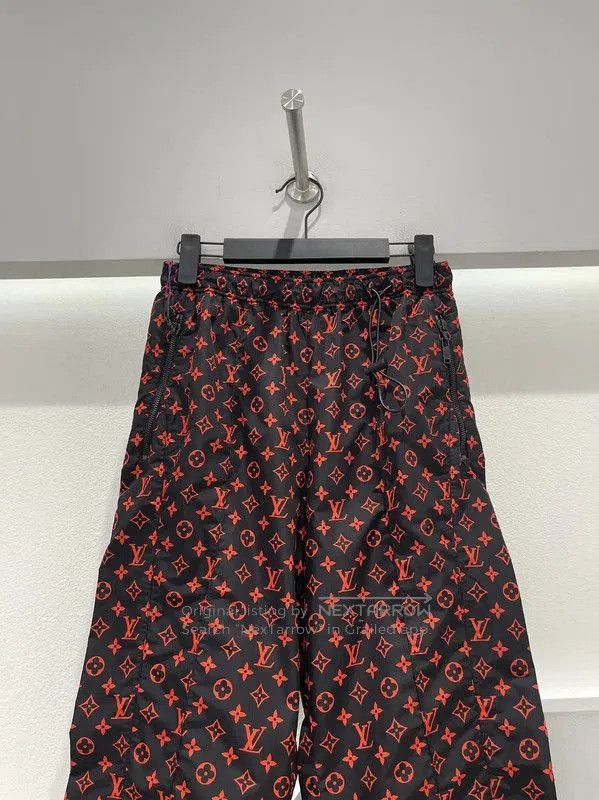 Louis Vuitton Louis Vuitton Red Monogram Casual Pants . Size 30" / US 8 / IT 44 - 3 Thumbnail