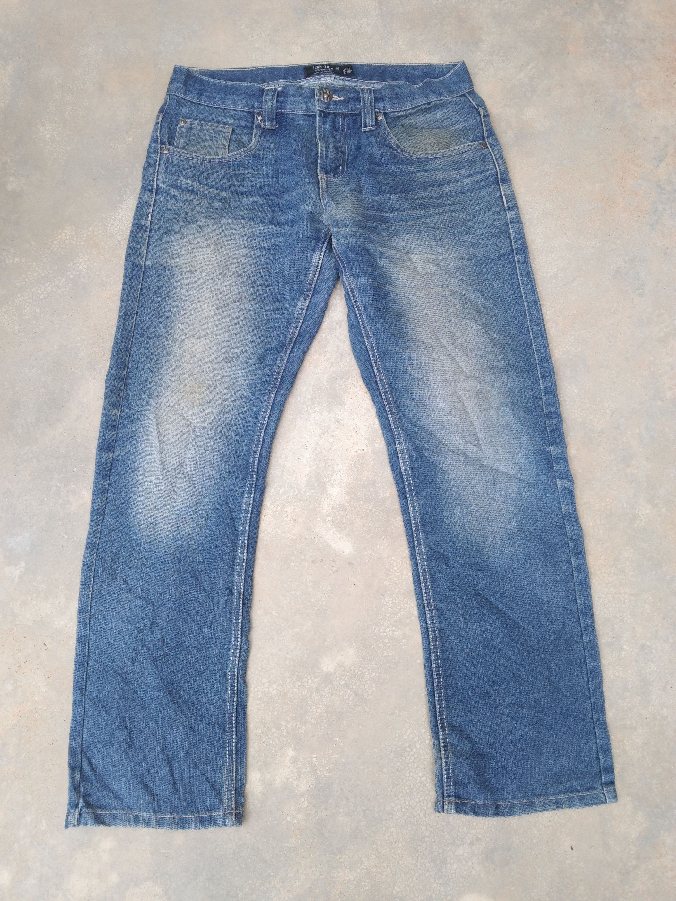 Jean Identic Straight Leg Faded Blue Distressed Jeans 32x29 Size US 32 / EU 48 - 1 Thumbnail