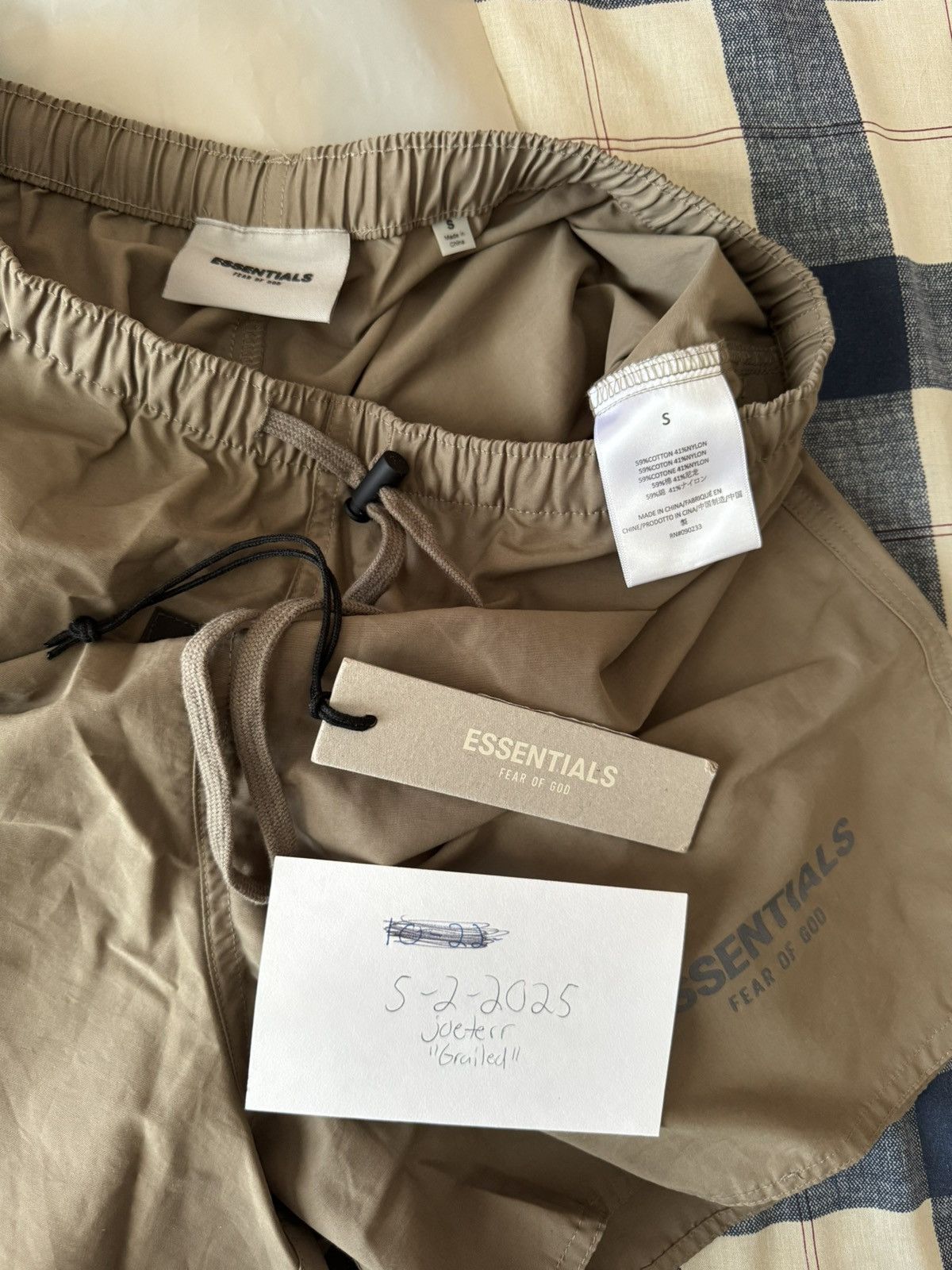 Essentials × Fear of God Fear of God Essentials Volley Shorts Size 30 - 2 Thumbnail