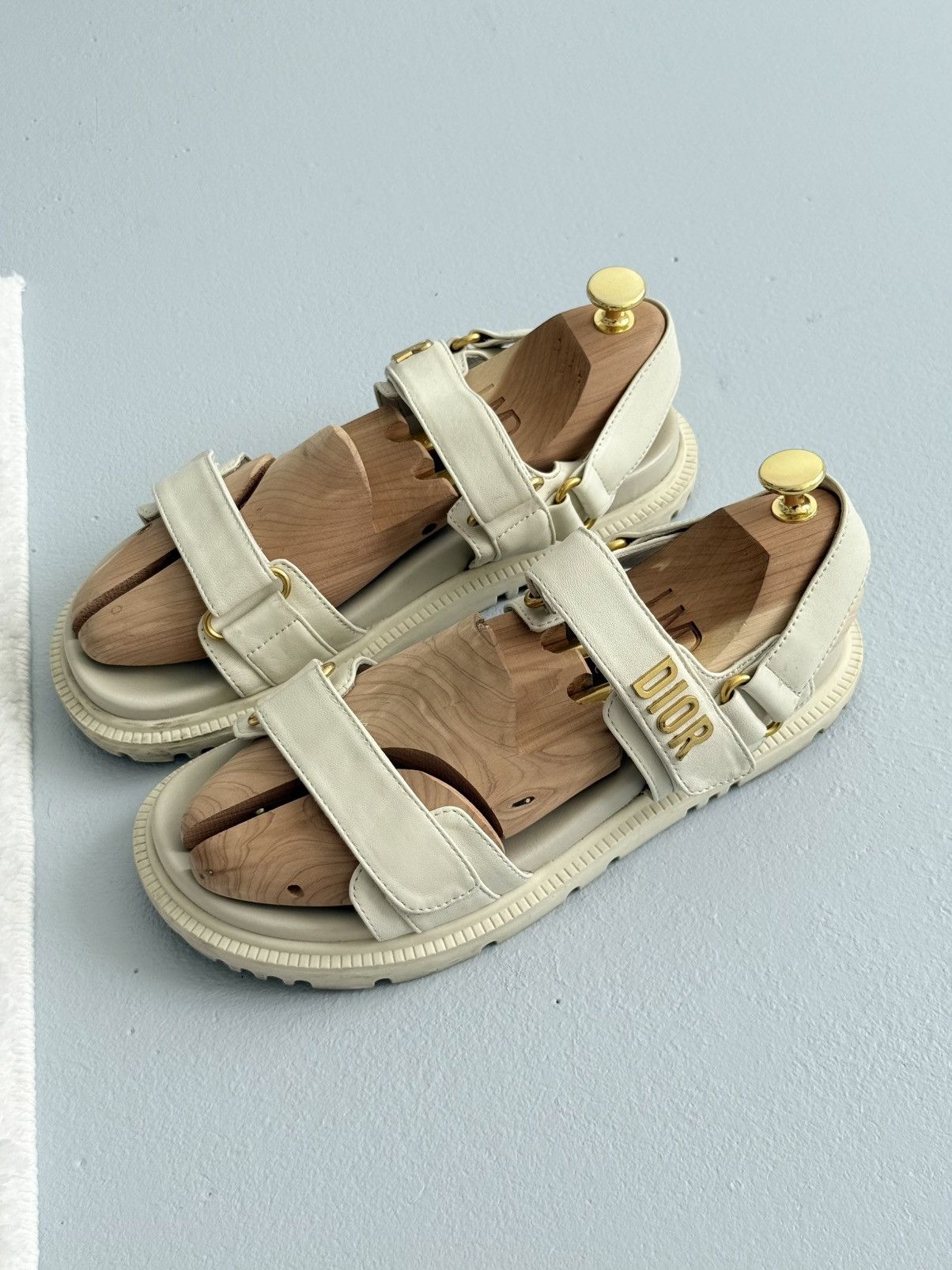 Dior Dior Dioract Sandal Ivory Lambskin Gold Logo Size US 9 / IT 39 - 7 Thumbnail