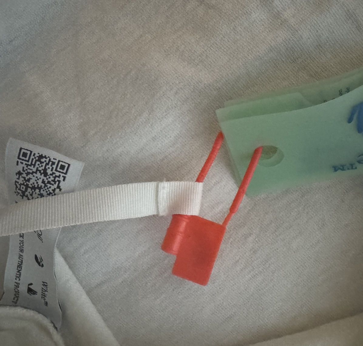Off-White 🥥Off-White Rubber Font Tee Size US L / EU 52-54 / 3 - 4 Thumbnail