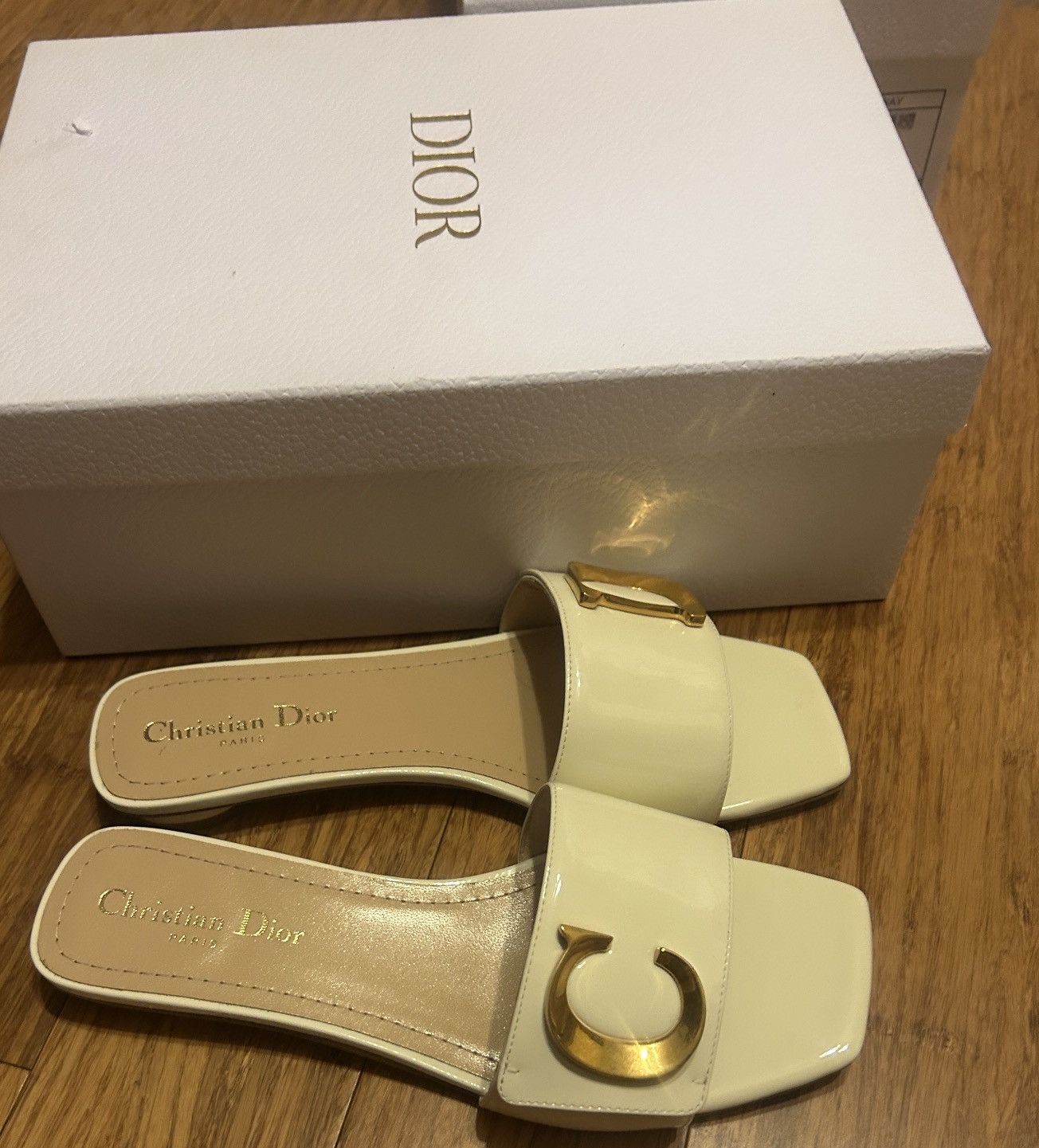 Dior C'EST DIOR SLIDE White Patent Calfskin size 38