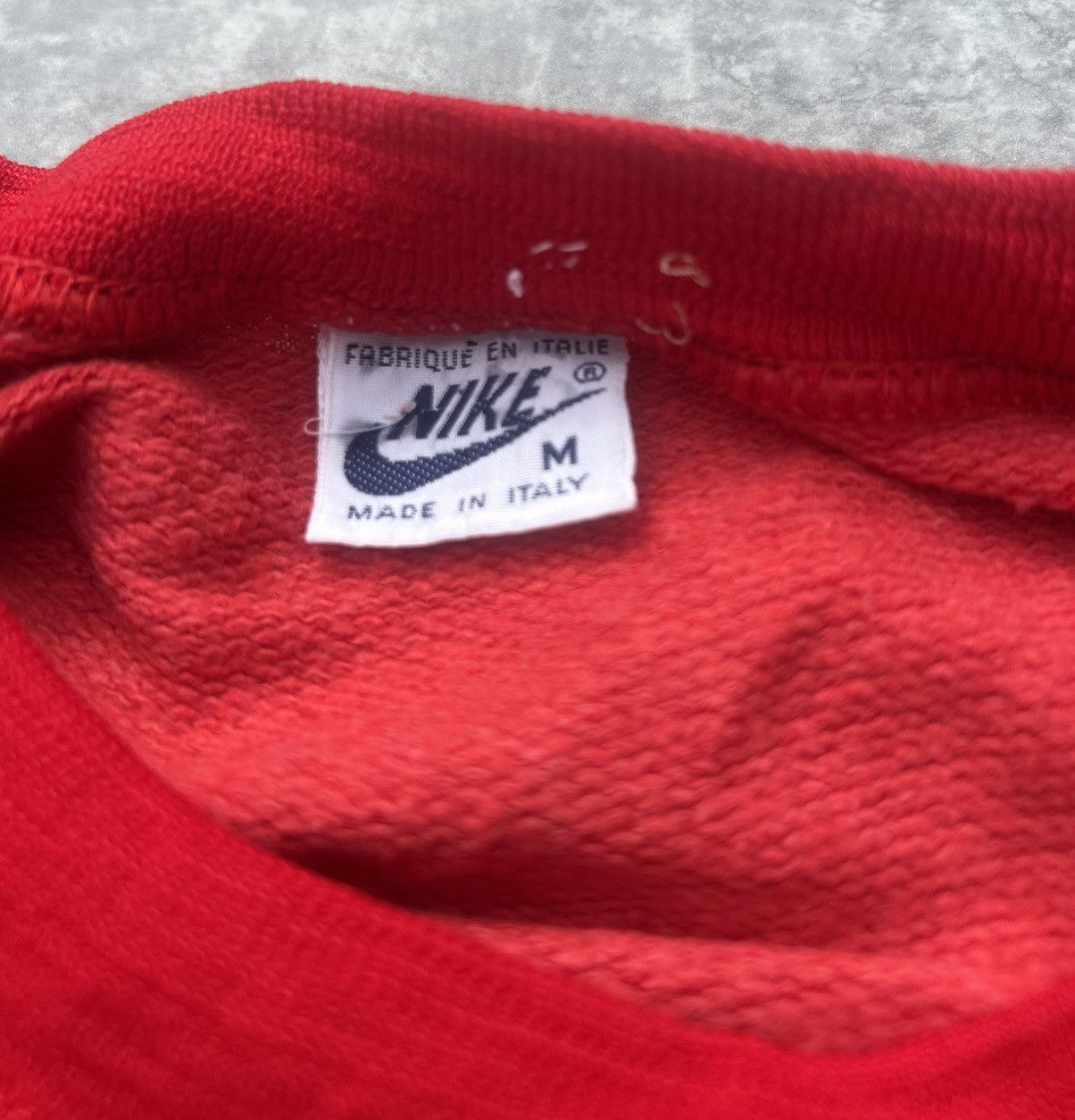 Nike Vintage Nike Embroidered Swoosh Sweatshirt Red - Size M Size US M / EU 48-50 / 2 - 6 Thumbnail