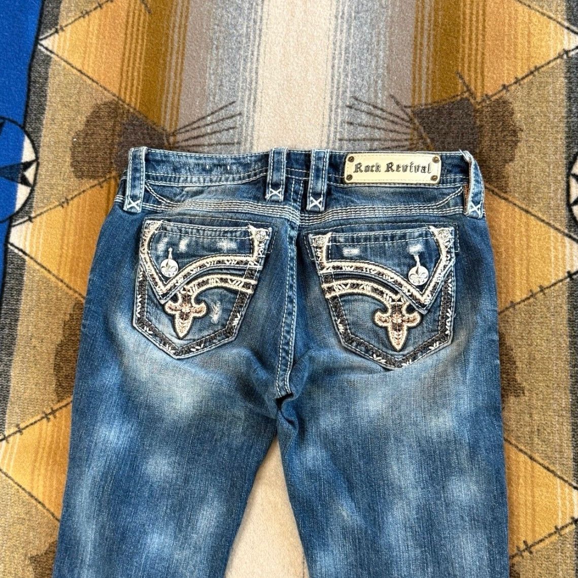 Vintage Rock Revival Alexia Capri Jeans Women's Size 27 Blue Wash Denim Low Stretch Flaps Regular Size 27" / US 4 / IT 40 - 7 Thumbnail