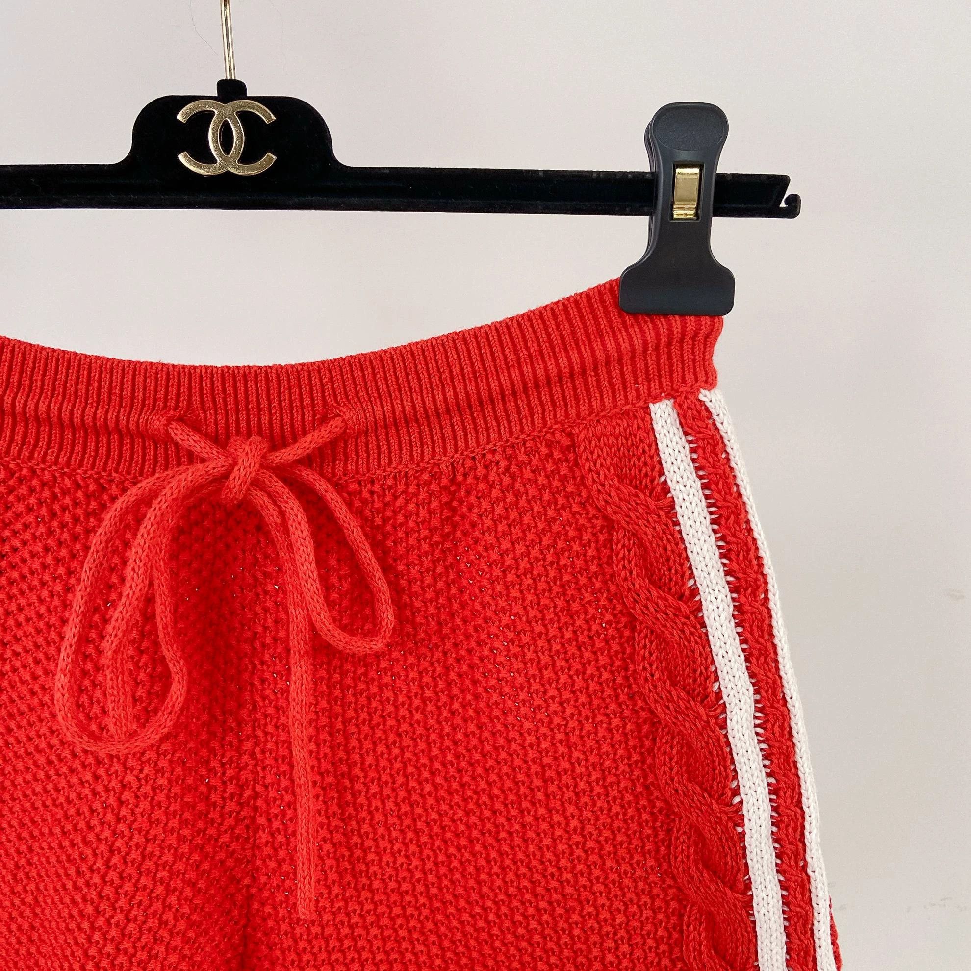 Gucci Gucci collab red knit shorts S Size 26" / US 2 / IT 38 - 3 Thumbnail