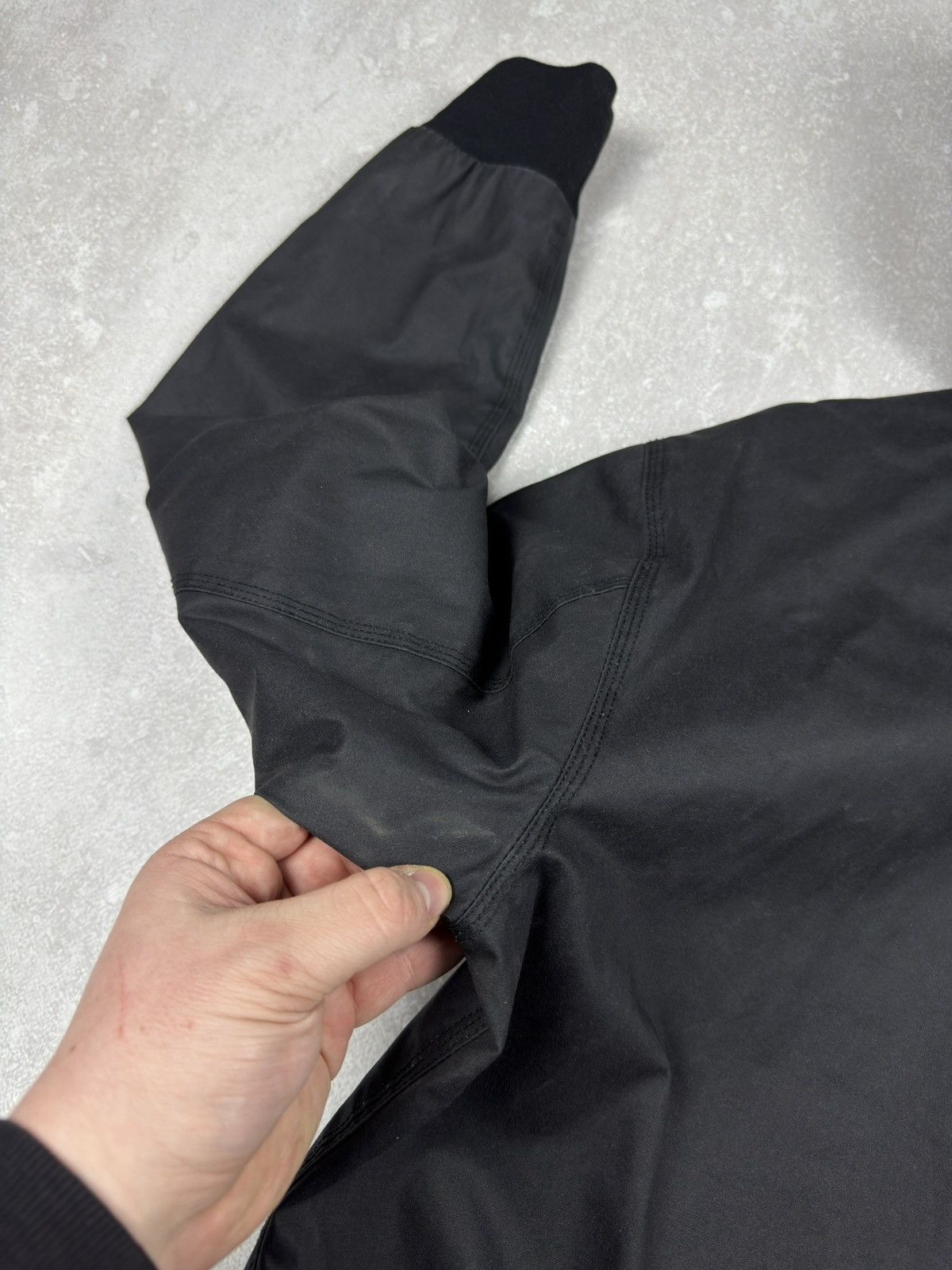 Carhartt Vintage Carhartt WIP Waxed Active Black Bomber Jacket Size US XL / EU 56 / 4 - 14 Thumbnail
