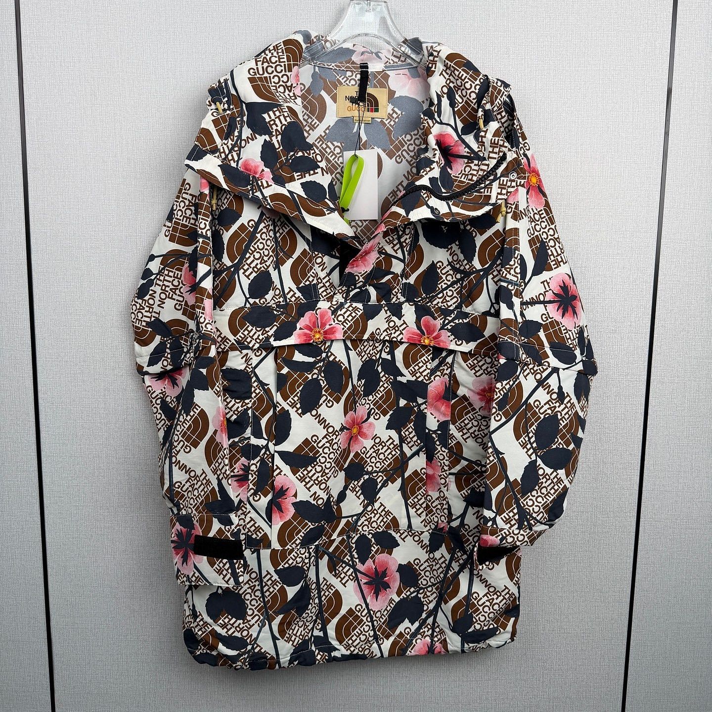 Gucci The North Face x Gucci Floral Hooded Jacket XXS Size XXS / US 00 / IT 34 - 1 Thumbnail
