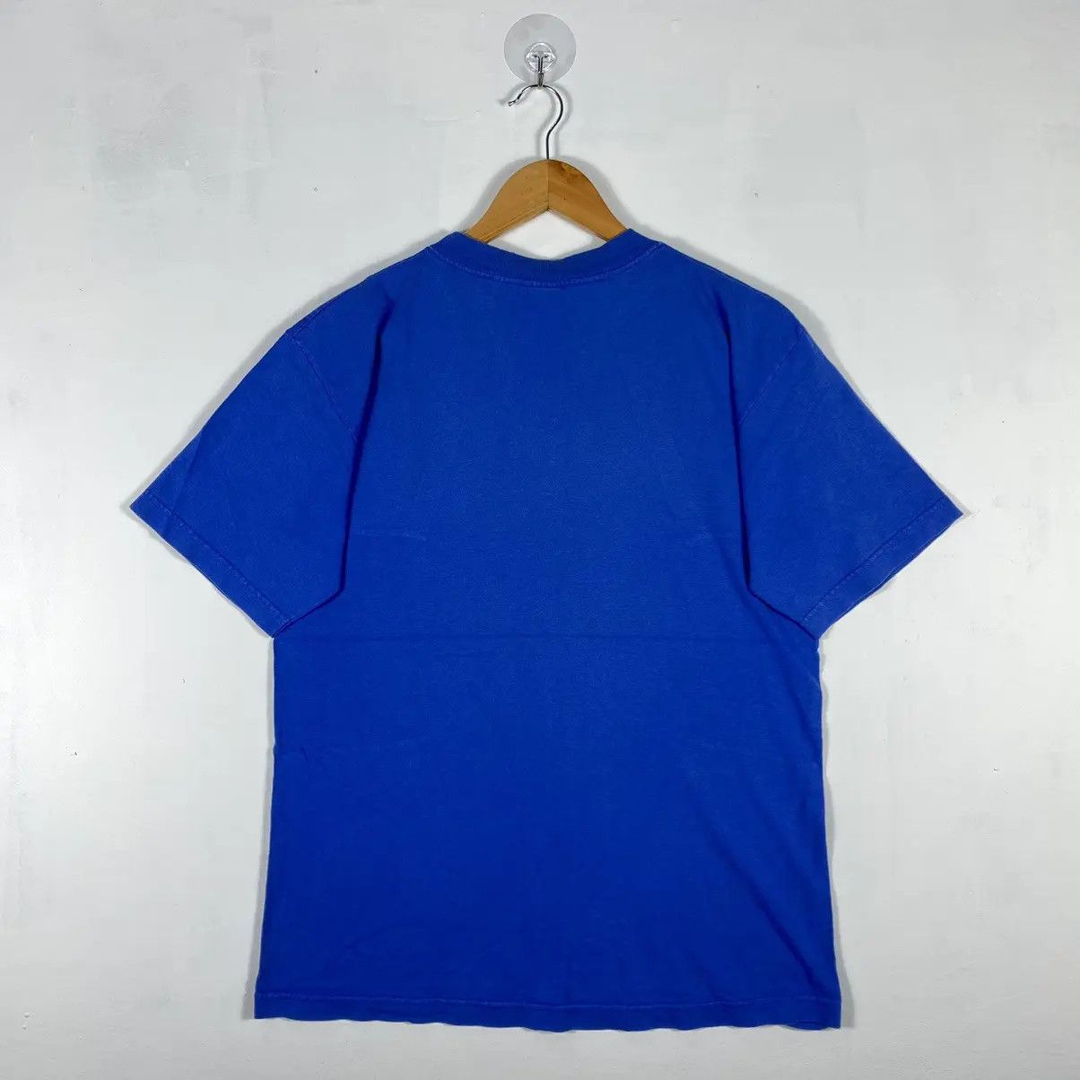 Freshjive Vintage 00's FRESHJIVE Faded Graphic Streetwear Skate Tee Size US M / EU 48-50 / 2 - 7 Thumbnail