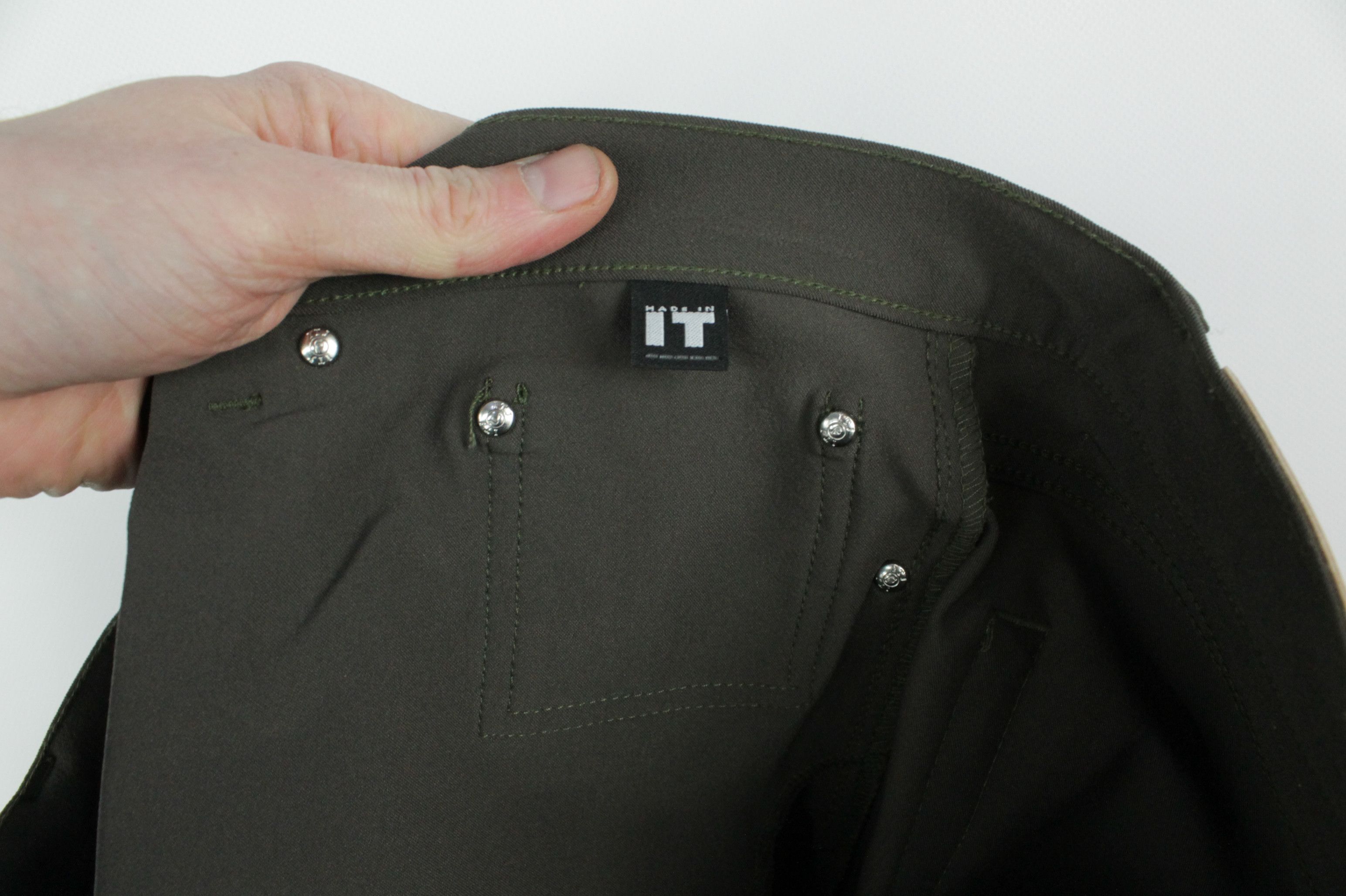 Gianfranco Ferre × Vintage Vintage Gianfranco Ferre Stretch Nylon Casual Trousers Pants Size US 38 / EU 54 - 10 Thumbnail