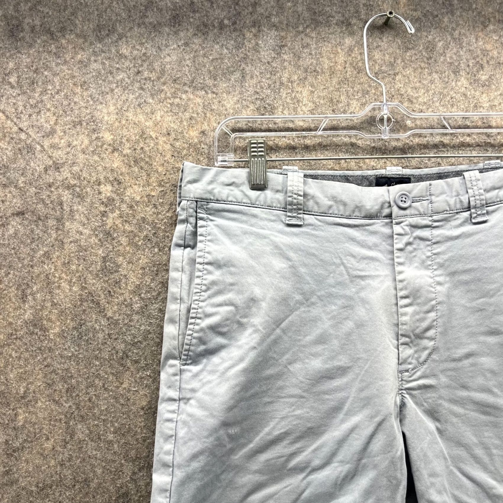J.Crew J.CREW Shorts Men 32 Flat Front Cotton Chino Casual Blue Nylon? Size US 32 / EU 48 - 3 Thumbnail