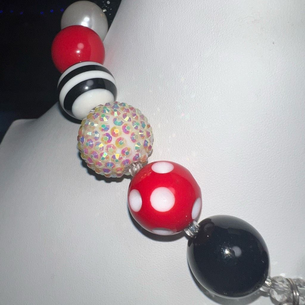 Vintage Vintage Black, white and Red Bubblegum Acrylic Necklace With Size ONE SIZE - 3 Thumbnail