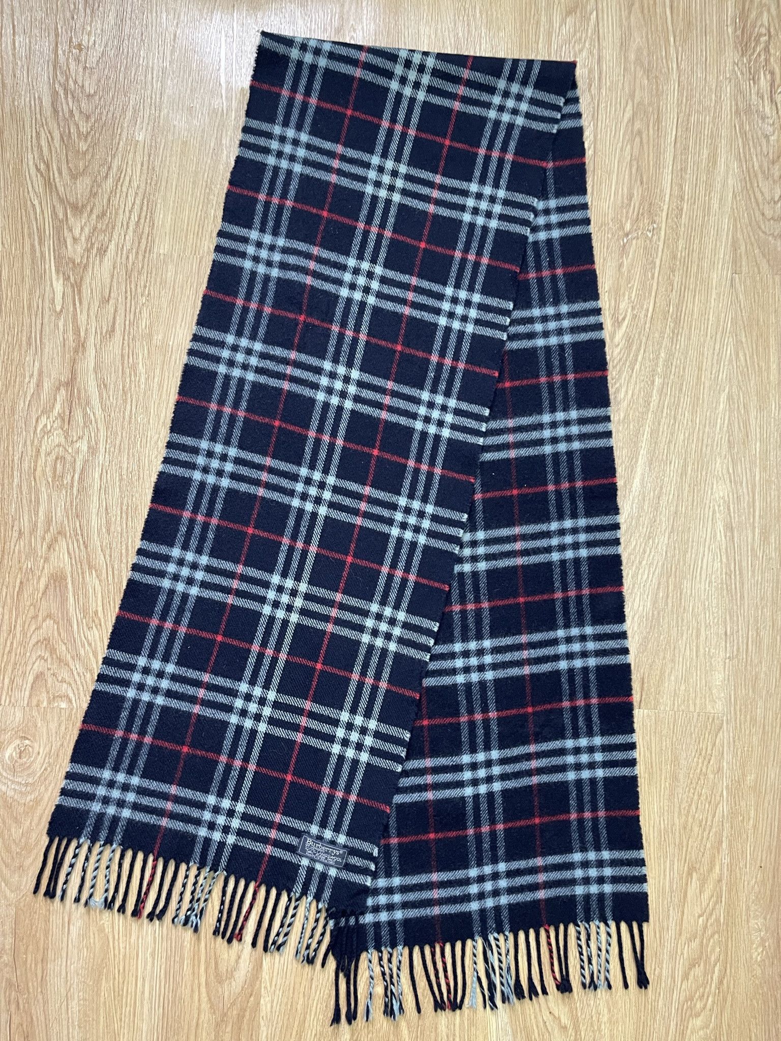 Burberry Vintage Burberry Scarf / Muffler - 6018 Size ONE SIZE - 6 Thumbnail