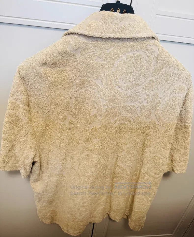 Other Versace Men's short-sleeved suit beige print Size US M / EU 48-50 / 2 - 3 Thumbnail