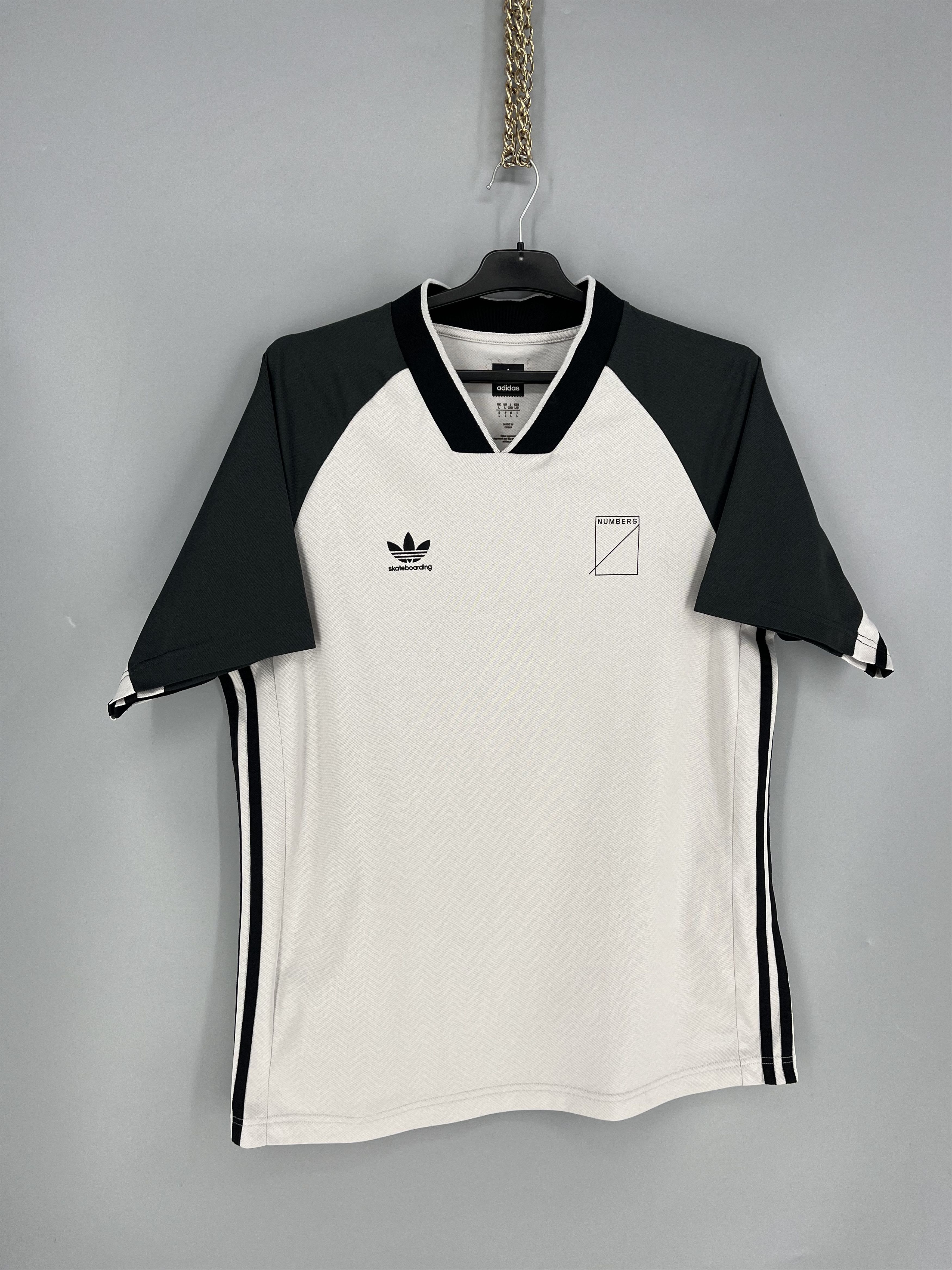 Adidas Adidas X Numbers Collab Skateboarding Jersey Size MEDIUM Size US M / EU 48-50 / 2 - 2 Thumbnail