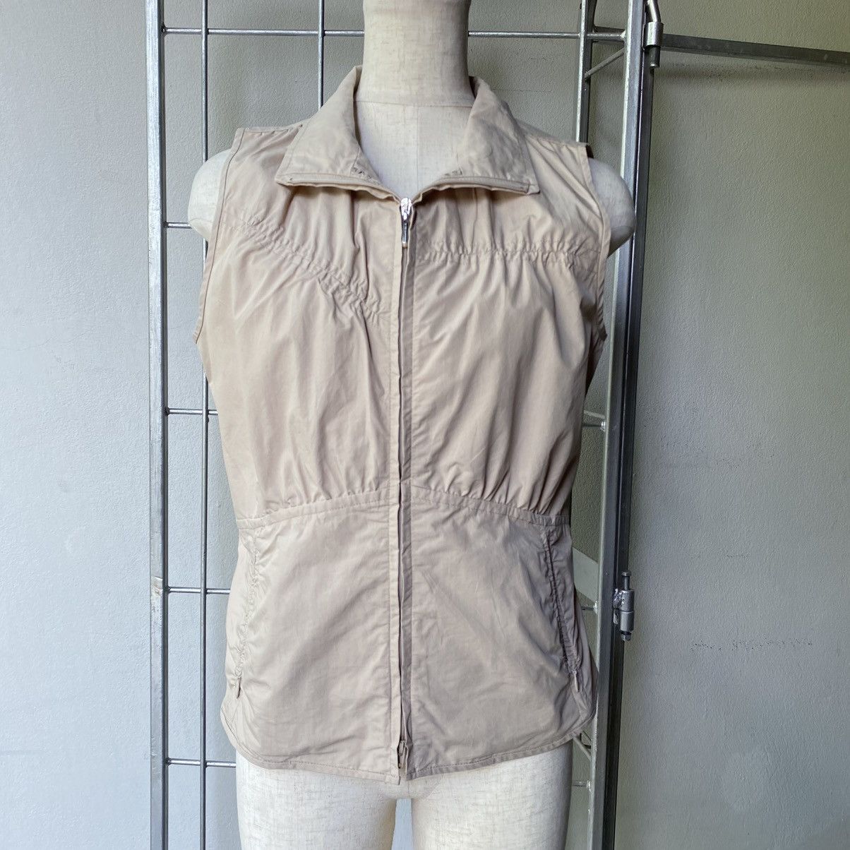 EVEX by KRIZIA Light Brown Ruched Zip Vest