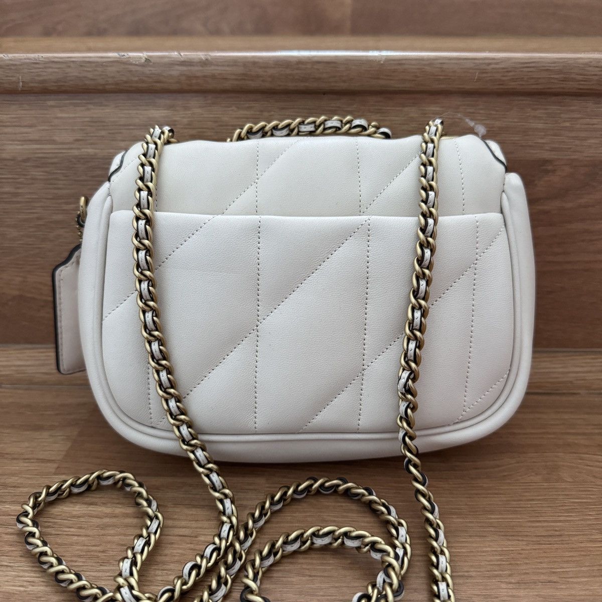 Coach Coach Pillow Madison Shoulder Bag 18 With Quilting In Chalk Size ONE SIZE - 3 Thumbnail