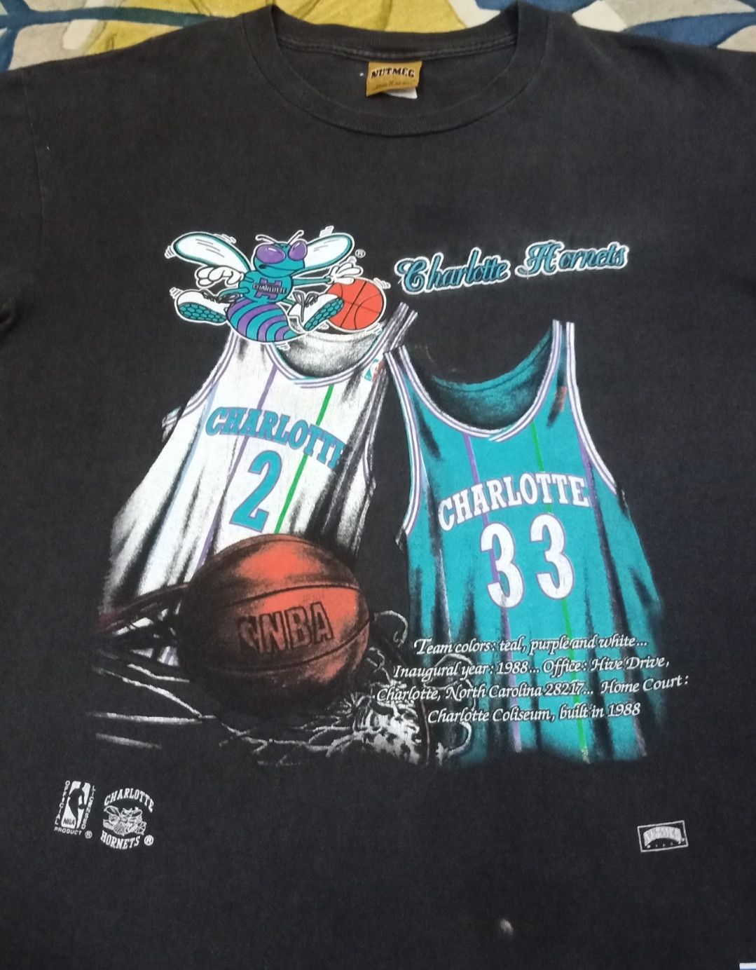 NBA Vintage 90s NBA Charlotte Hornets T-shirt Size US L / EU 52-54 / 3 - 4 Thumbnail