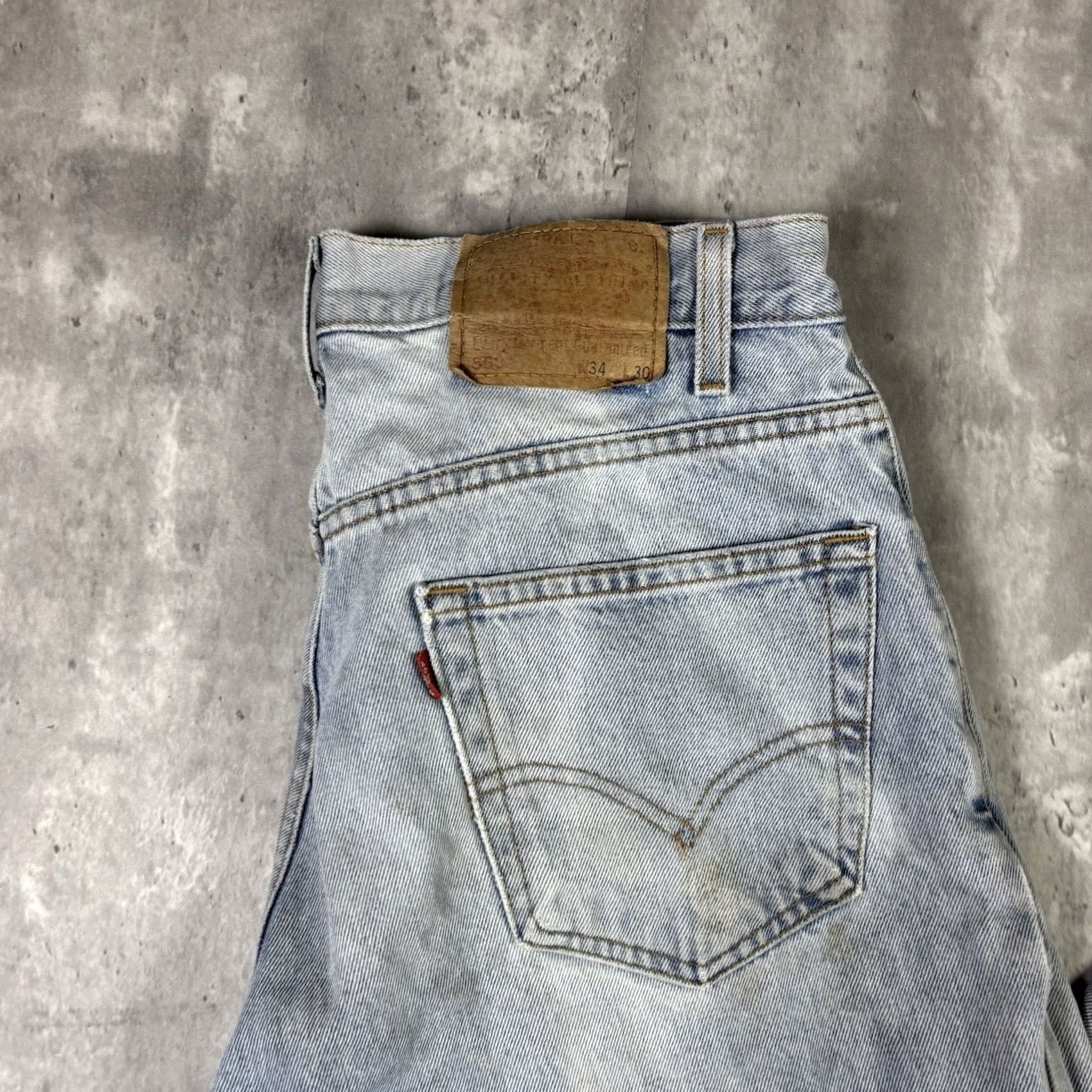 Levi's VINTAGE Levi's 90s Jeans Blue Adult 34x30 Tapered Leg Baggy Light Wash Mens Size US 34 / EU 50 - 4 Thumbnail