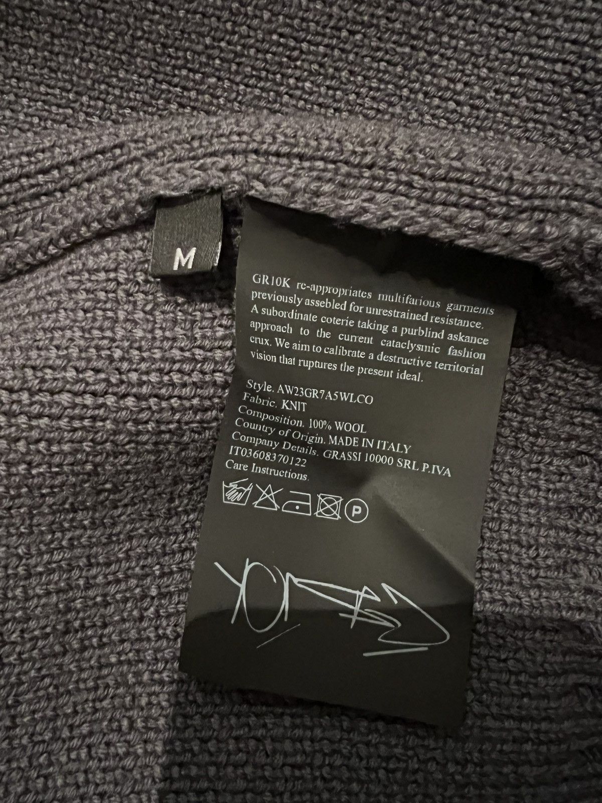 GR10K GR10K two-tone design V-neck jumper Wool Medium Black Grey Size US M / EU 48-50 / 2 - 11 Thumbnail