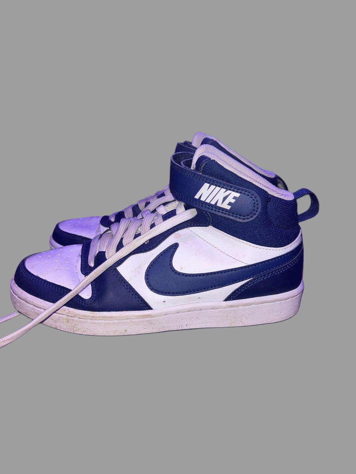 Nike Nike Court Borough 2 Mid White Signal Blue Size US 5 / EU 37 - 2 Thumbnail