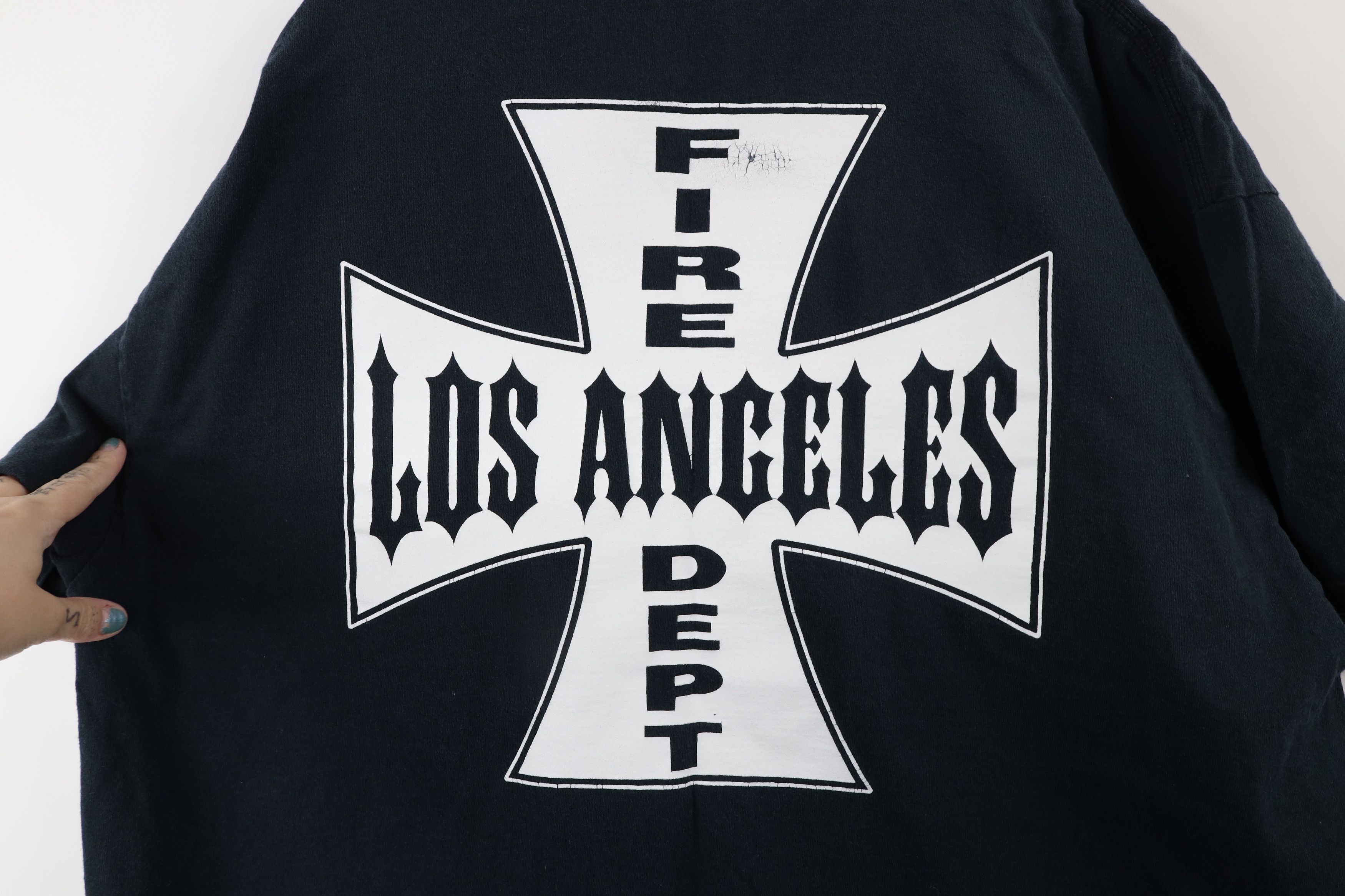Vintage Vintage Y2K Iron Cross Los Angeles Fire Department T-Shirt Size US XXL / EU 58 / 5 - 7 Thumbnail