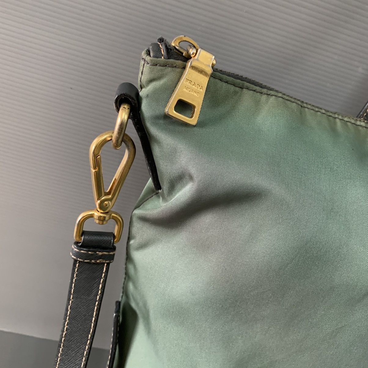 Prada Prada Nylon Large Tote Bag Size ONE SIZE - 4 Thumbnail