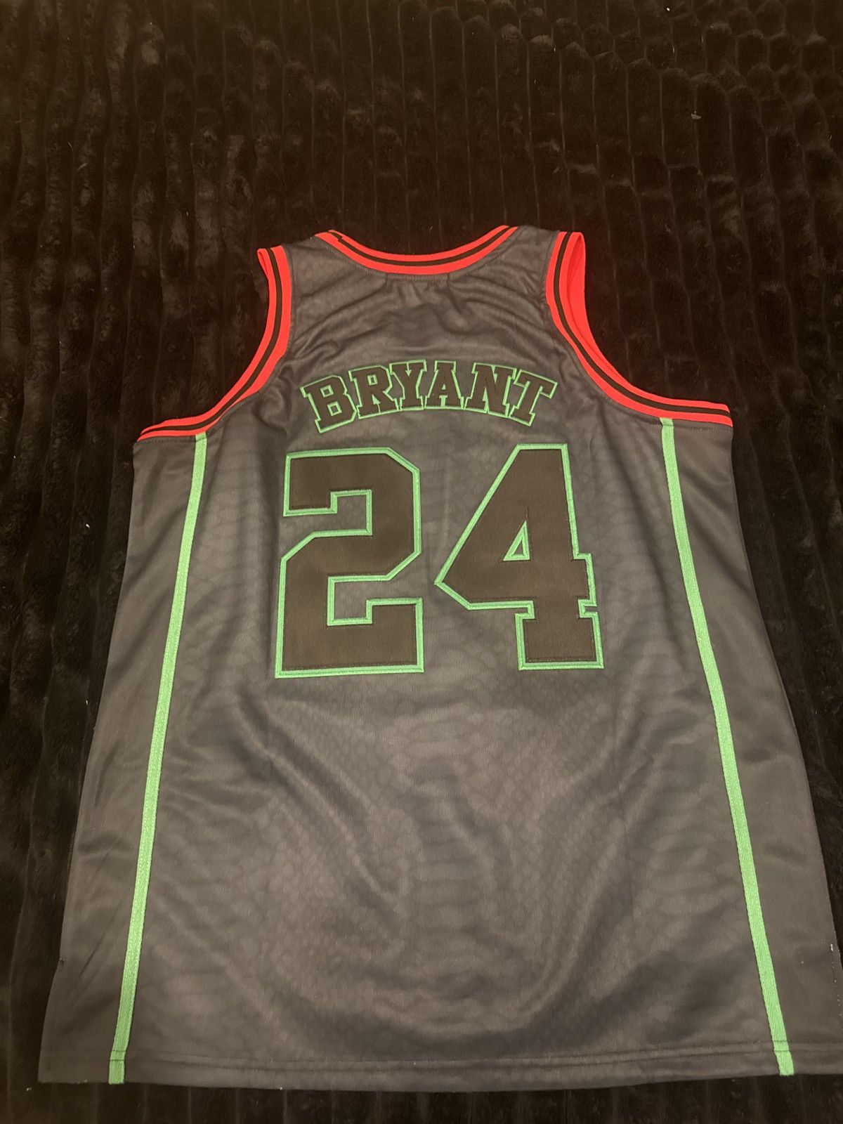 Other Headgear Classics “Grinch Mamba” Kobe jersey Size US L / EU 52-54 / 3 - 2 Thumbnail