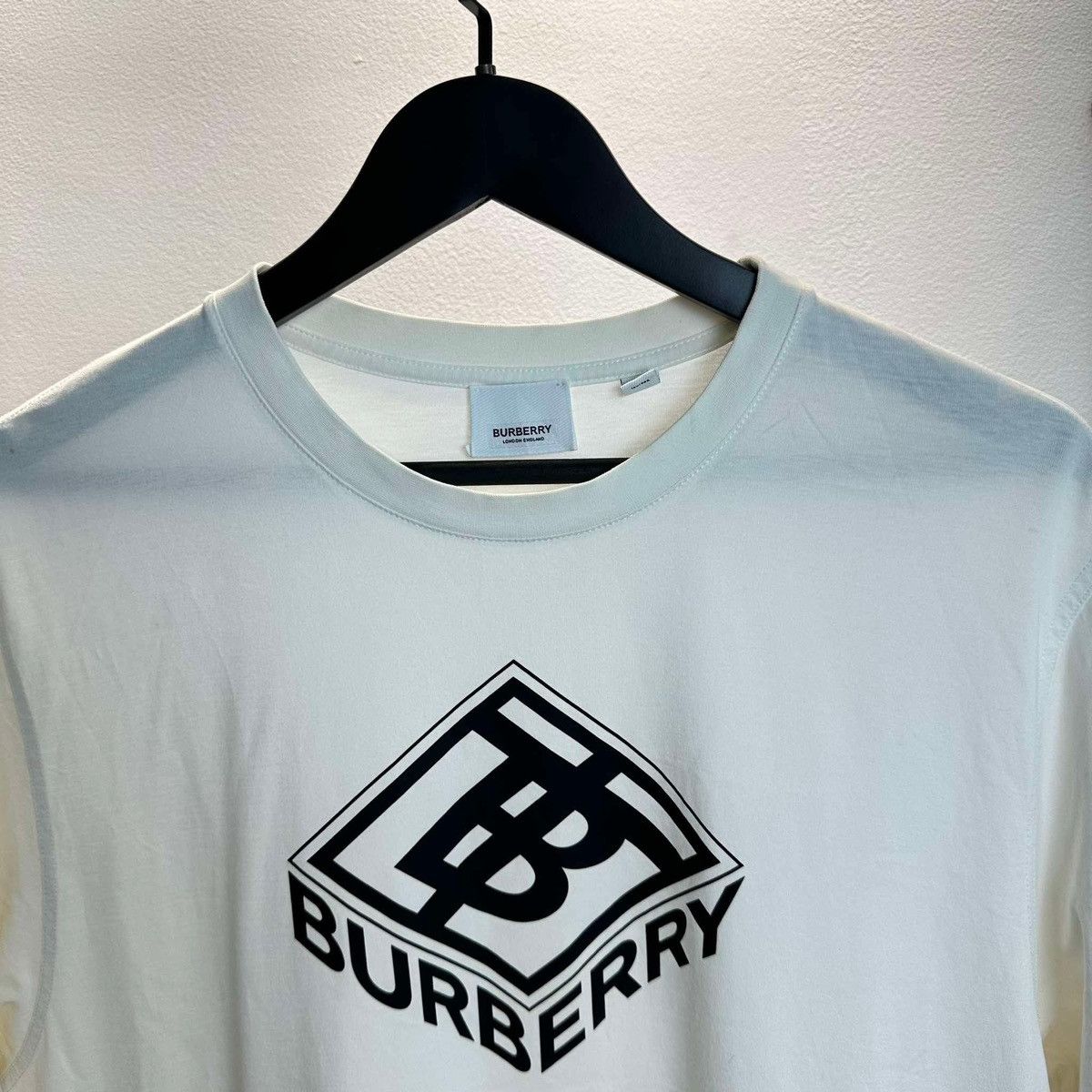 Burberry BURBERRY 3D BIG LOGO T SHIRT Size US M / EU 48-50 / 2 - 2 Thumbnail