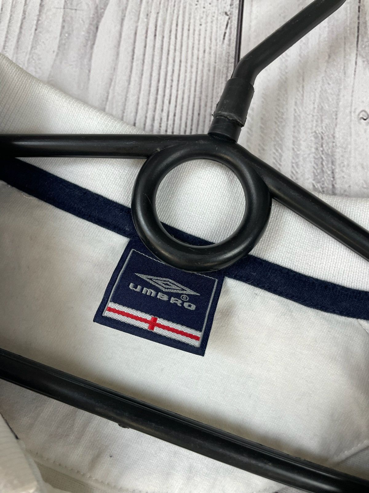 Umbro Vintage umbro England soccer polo striped rare size M Size US M / EU 48-50 / 2 - 3 Thumbnail