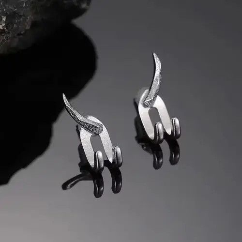 Japanese Brand Charm Punk Stud Hombre Earrings Size ONE SIZE - 3 Thumbnail