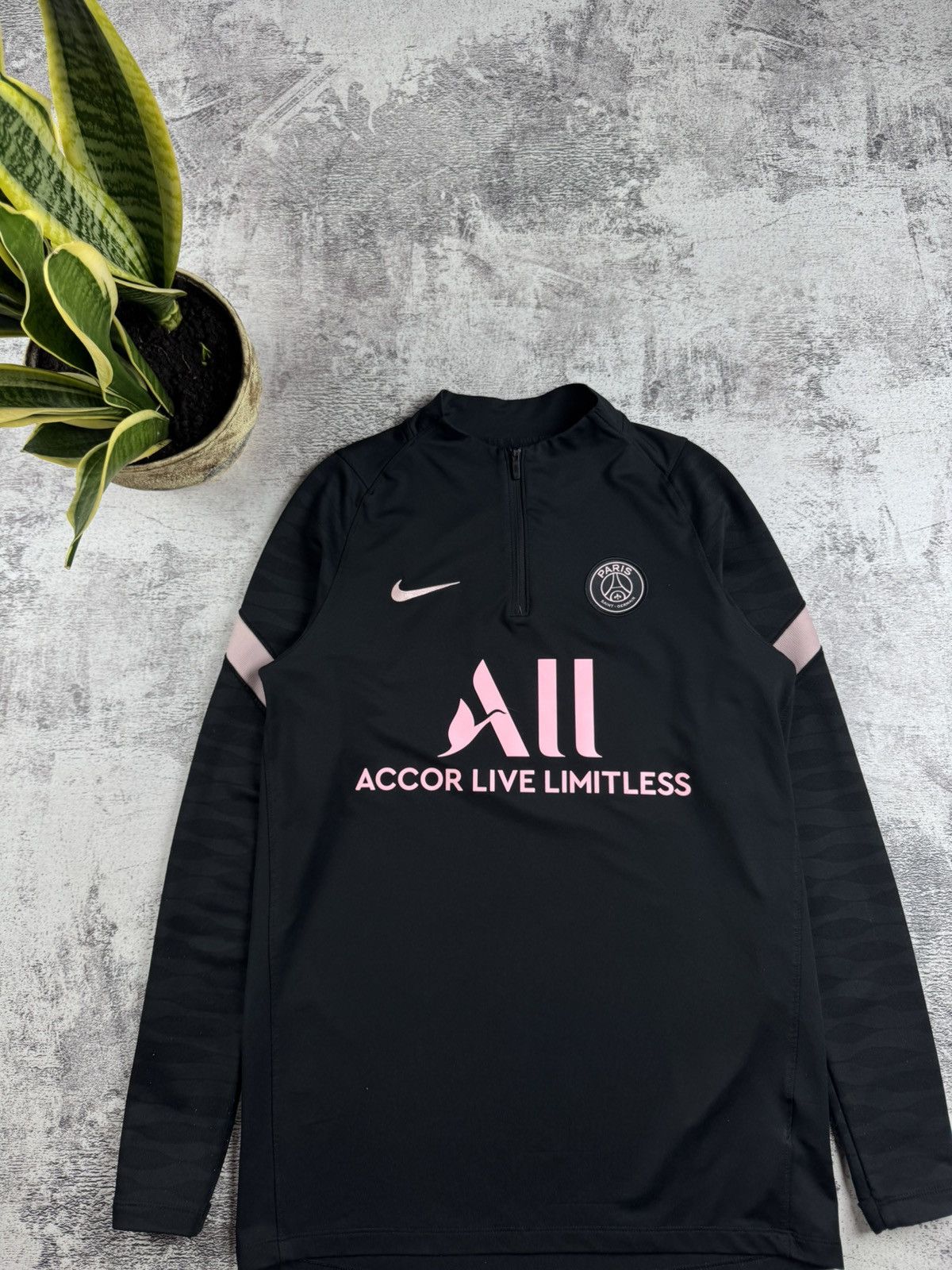 Nike MEN'S FC PARIS SAINT GERMAIN 2021/2022 PSG FOOTBALL SHIRT JERSEY SIZE XL Size US M / EU 48-50 / 2 - 4 Thumbnail